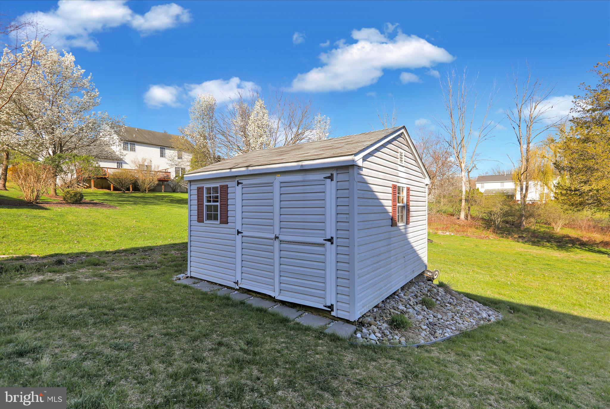 COUNTRY CLUB RUN - Residential