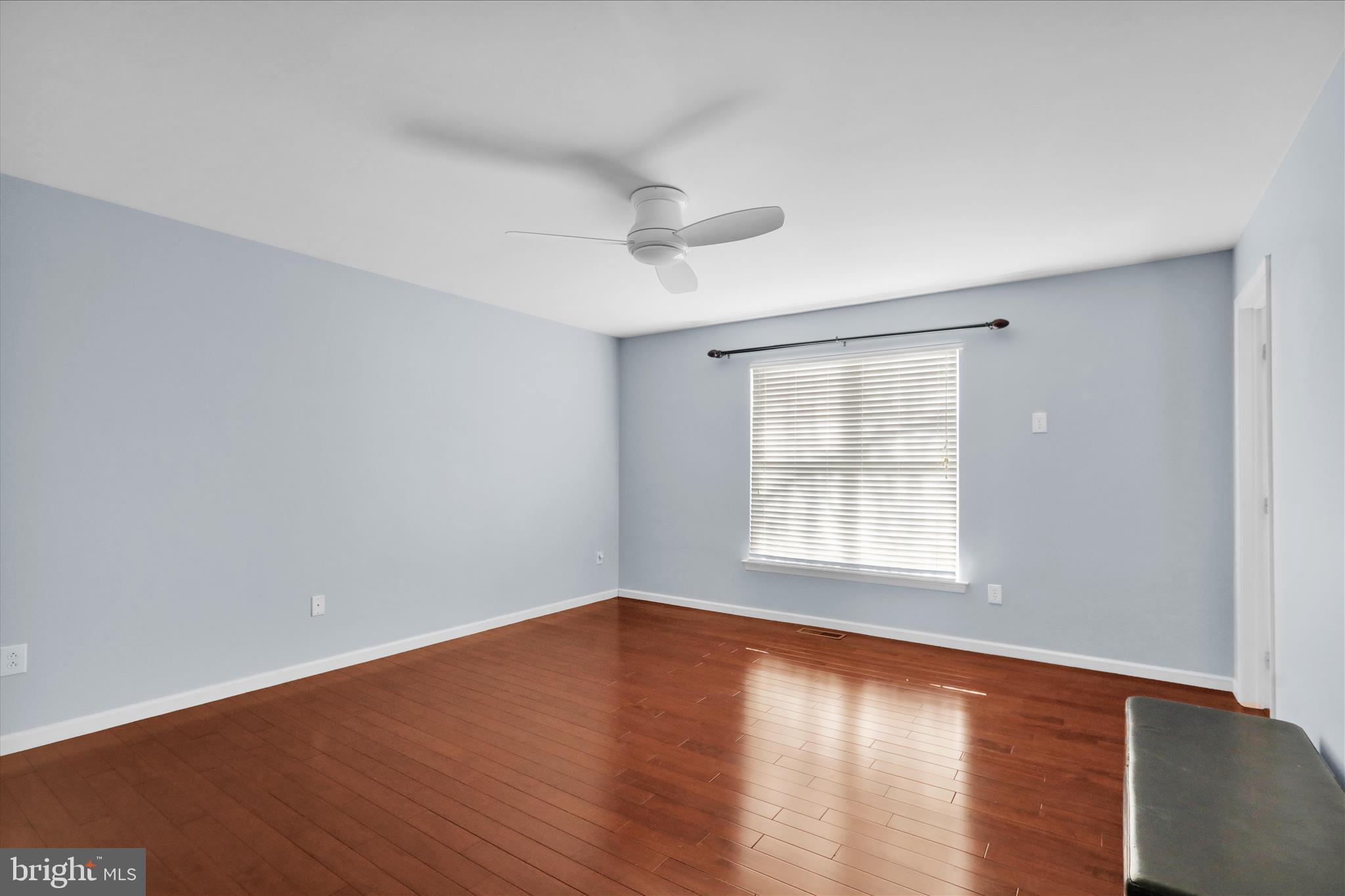 COUNTRY CLUB RUN - Residential