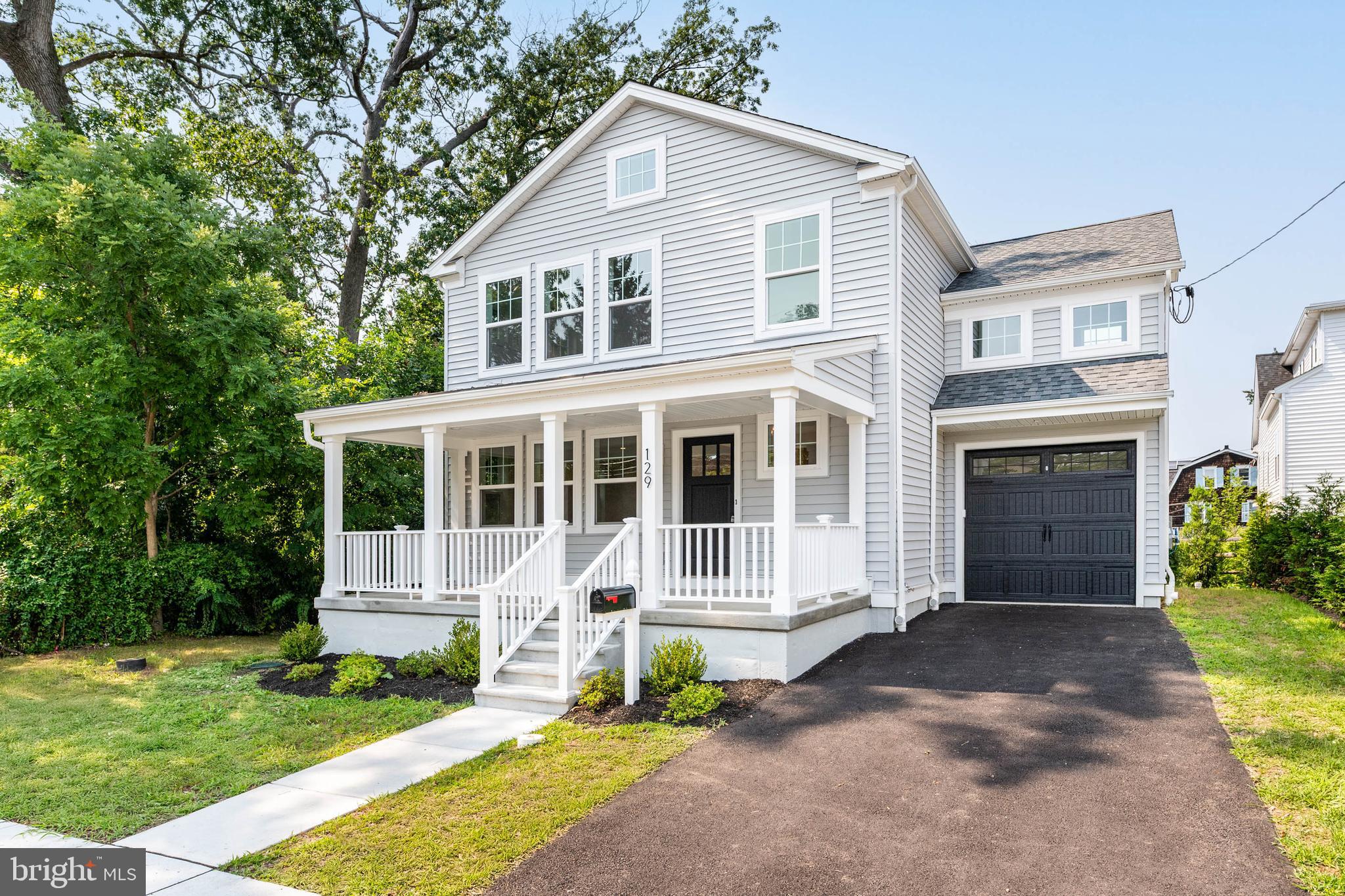 129 ROCKLAND AVE