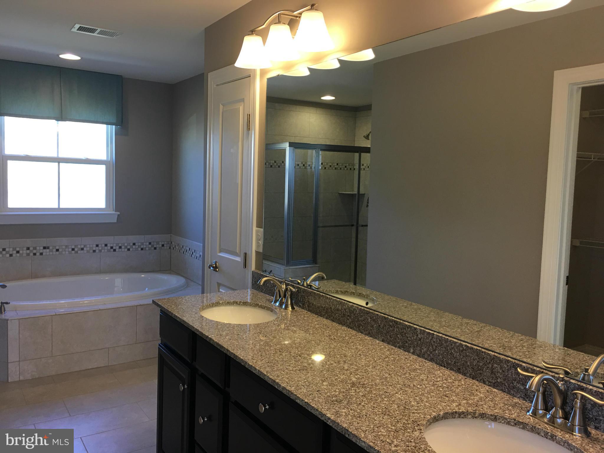 SOUTHGATE - Residential Lease