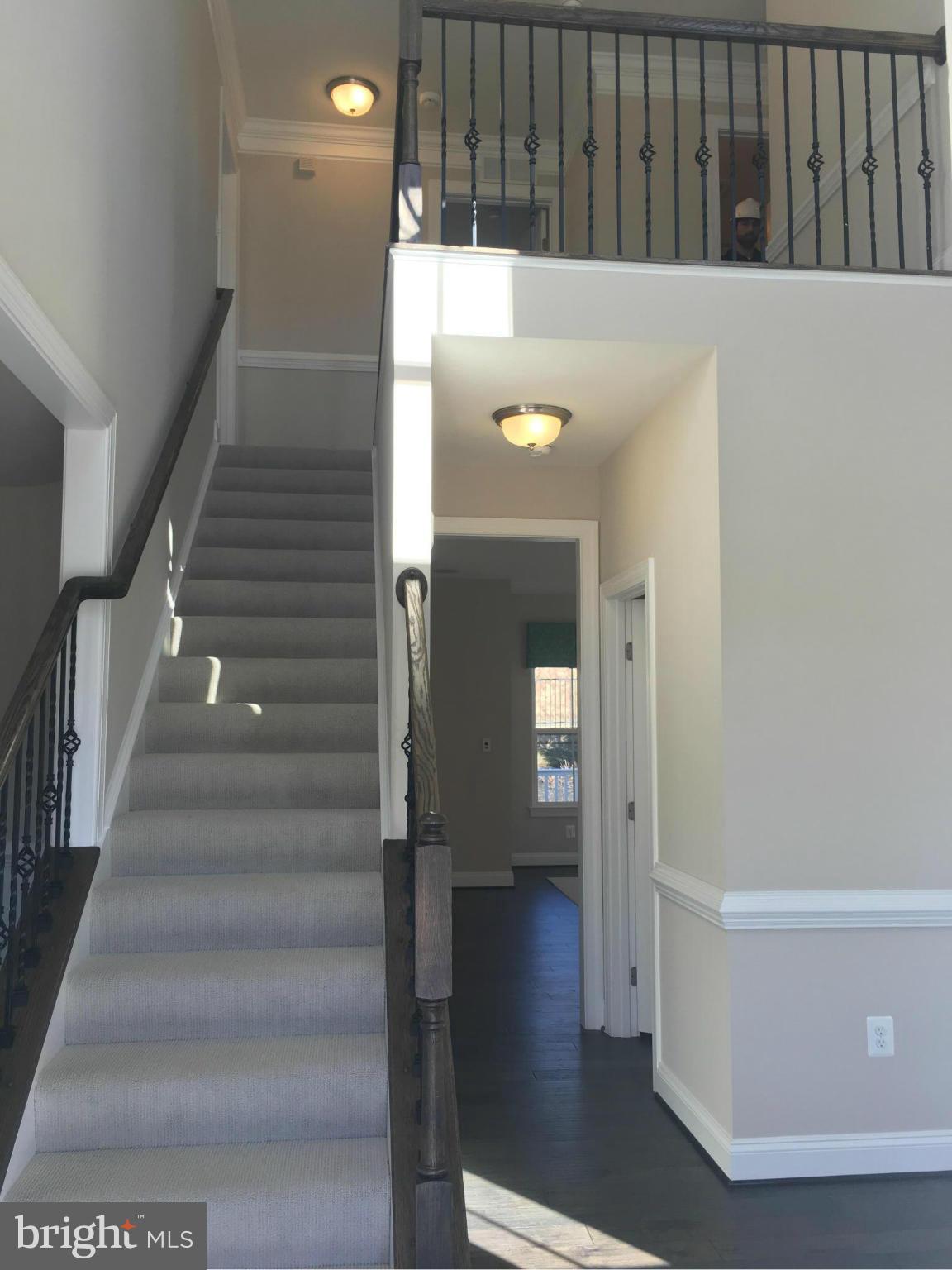 SOUTHGATE - Residential Lease