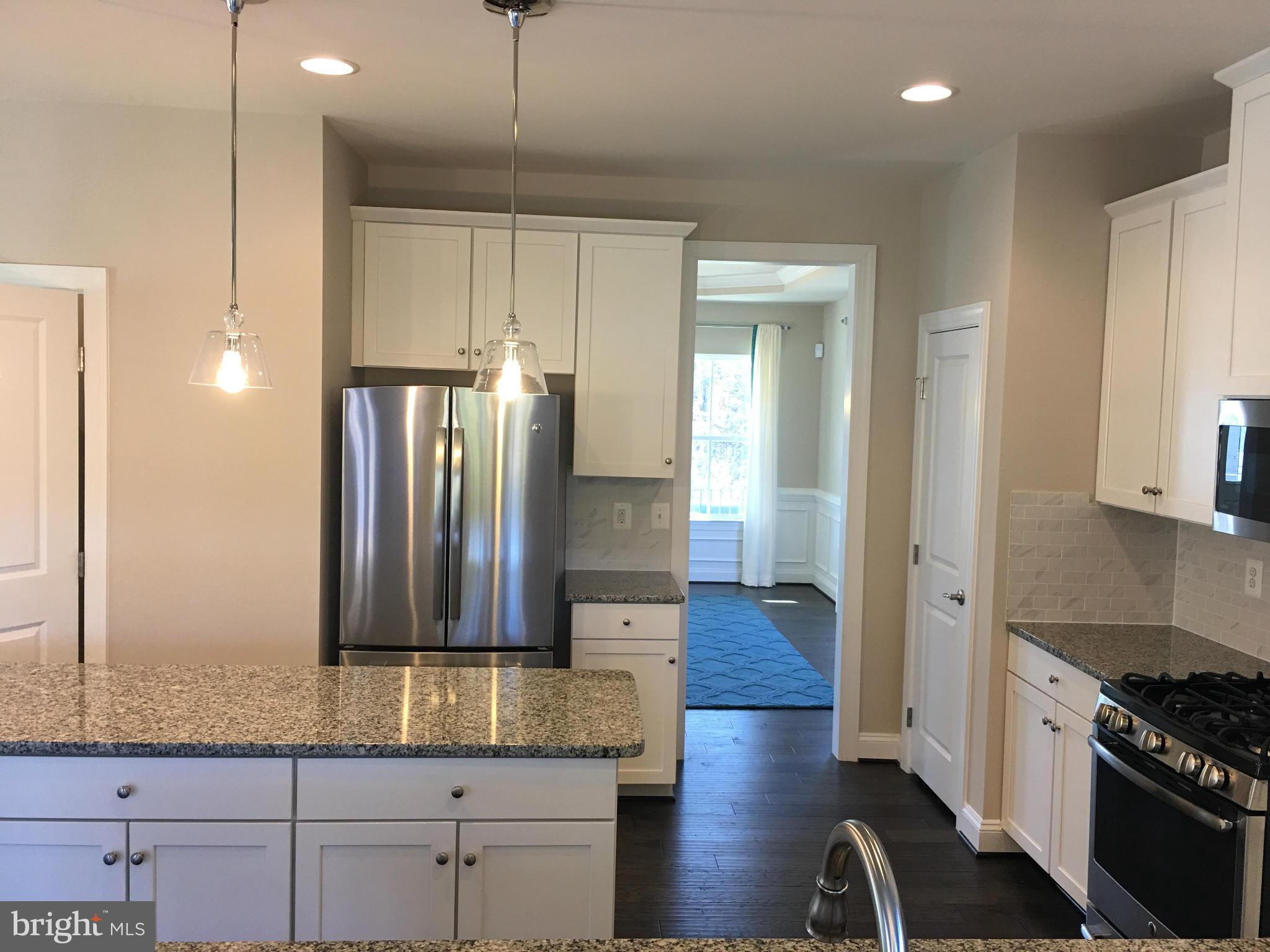 SOUTHGATE - Residential Lease