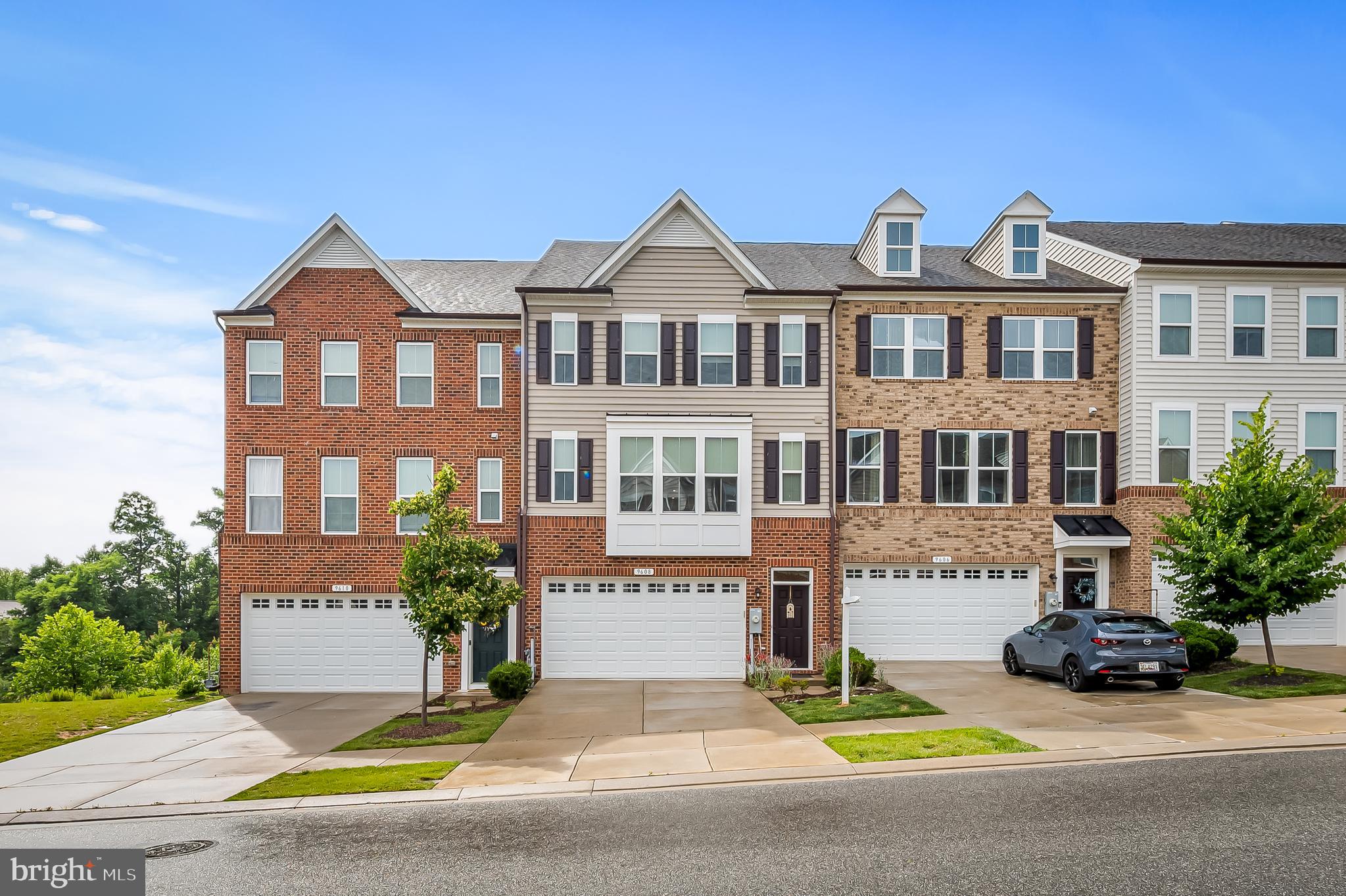 9608 JULIA LANE