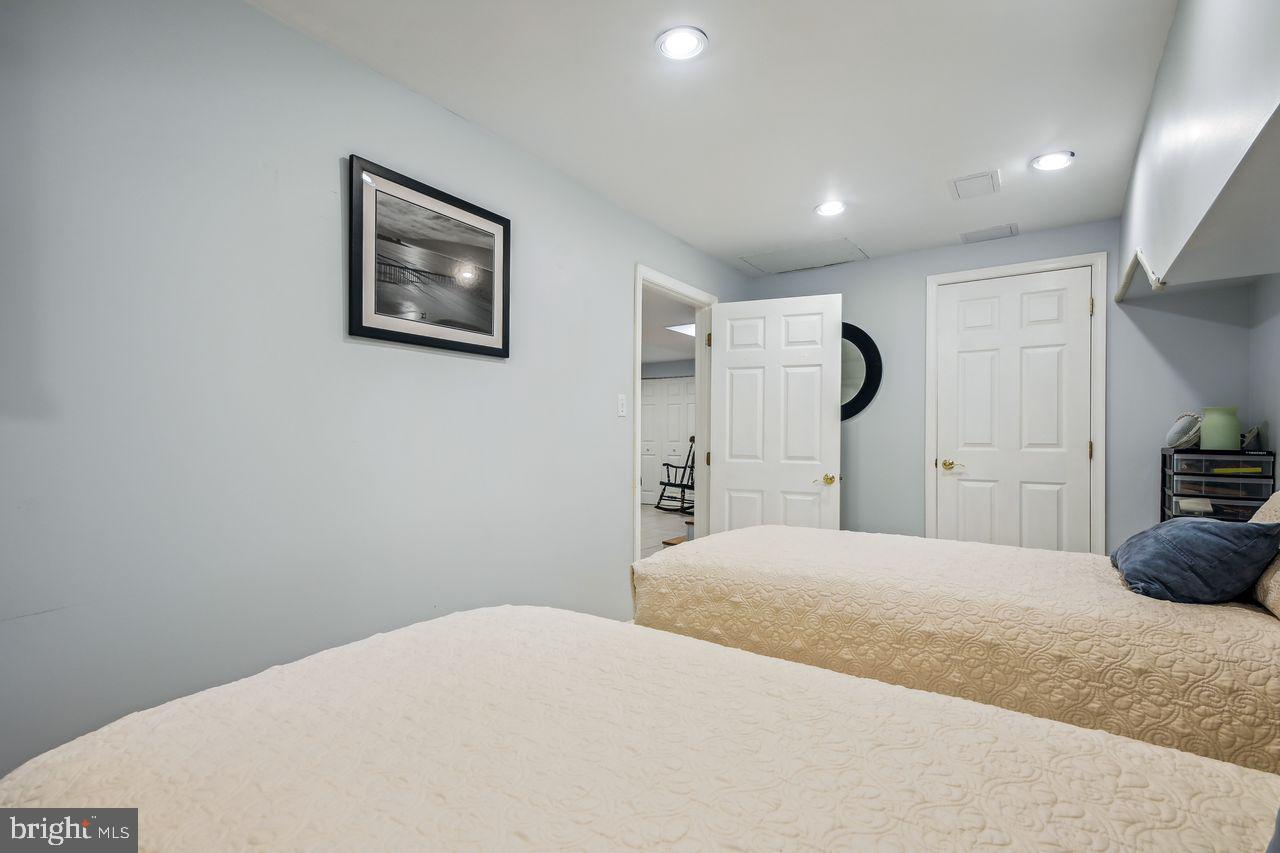 WESTRIDGE - Residential