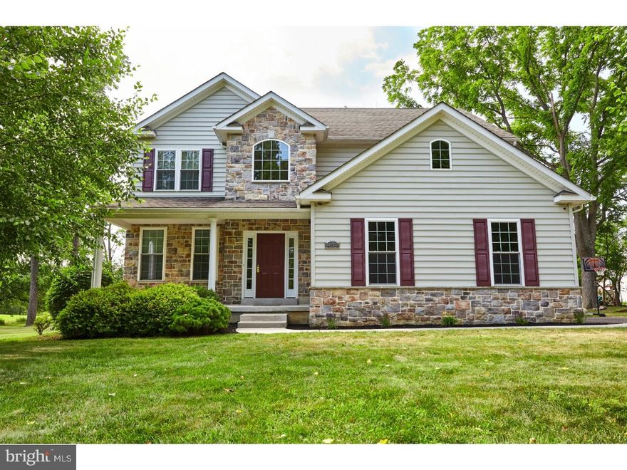 Gorgeous single 7 year old home in Rose Tree Media School District ready for the new buyers to move in an enjoy!. This beautiful 4 Bedroom 2.5 Bath Colonial situated on a level lot has a welcoming open front Porch and a beautiful stone facade - perfect way to greet your friends  and family. Two story entry way shows off turns style stair case and a lovely Dining Room. It leads into the stunning open floor plan of family living space.  Well laid out Gourmet Kitchen with two walls of wood cabinets, a food pantry, granite counters, stainless steel appliances, spacious island with cozy counter seating; beautiful Breakfast Area with glass sliding doors to the deck and the views of the back yard; a  Great/Family room with a gas fireplace - all is perfect for today's modern living and for entertaining.  Second floor offers a spacious Master Bedroom with a walk in closet and a full Bath;  Three other Bedrooms, a bonus play room,  Hall Bath, Laundry area, a Reading Nook or an at home office. So much space to live in and to make your own. Full basement offers an amazing amount of possibilities.  A Great Room, Exercise Room, storage whatever you wish - make it your own. Two car Garage and a shed are pert for any additional storage.  Beautifully maintained inside and out!  Shows like a model! Located near schools, parks, shopping, arboretums, major highways Rt 1 and Hwy 476.  Minutes to Phialdelphia Airport and Delaware Tax Free shopping.  Priced to sell! This home is a must see inside.  Call for an appointment for a private showing today.