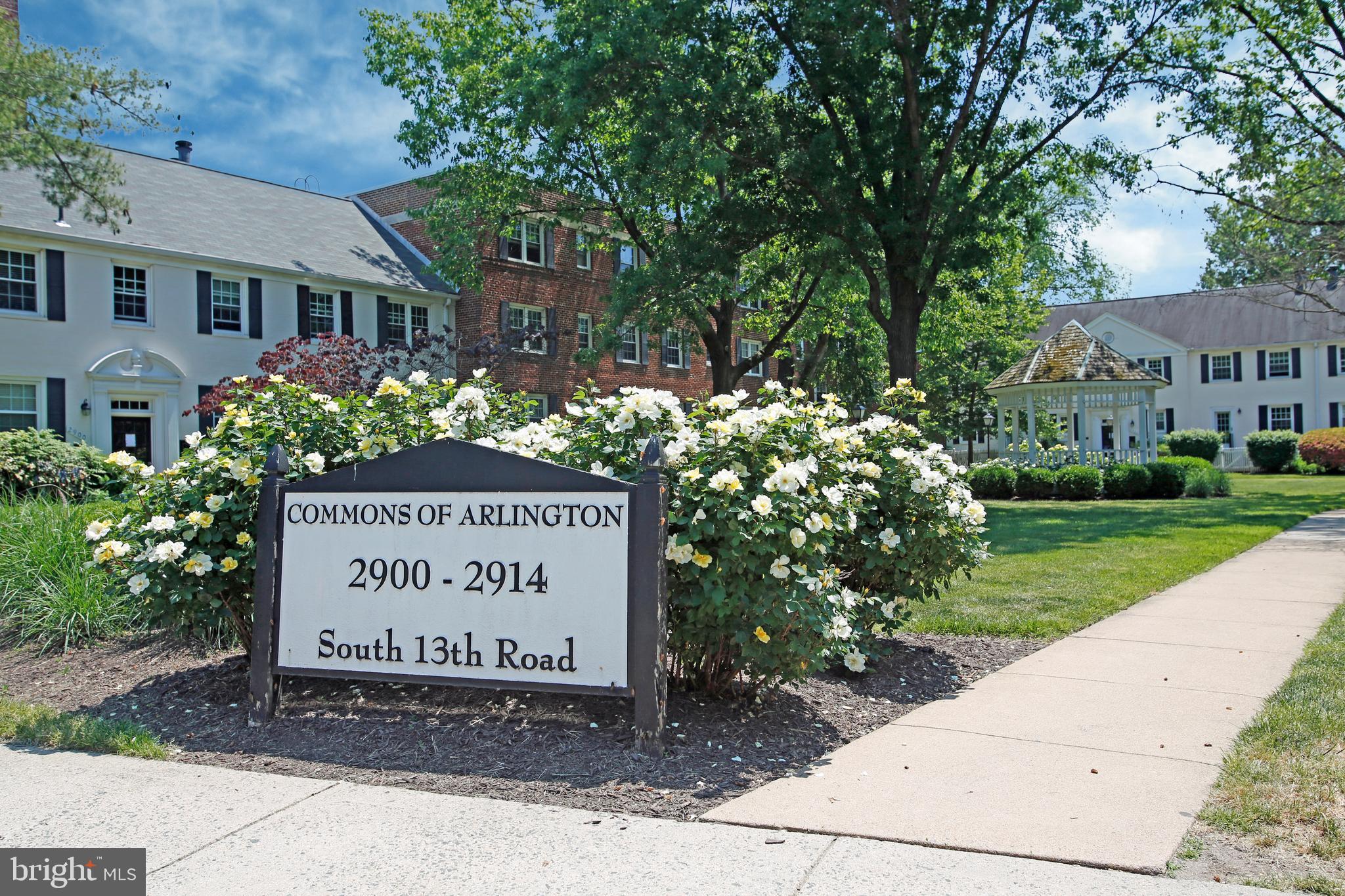 COMMONS OF ARLINGTON - Residential