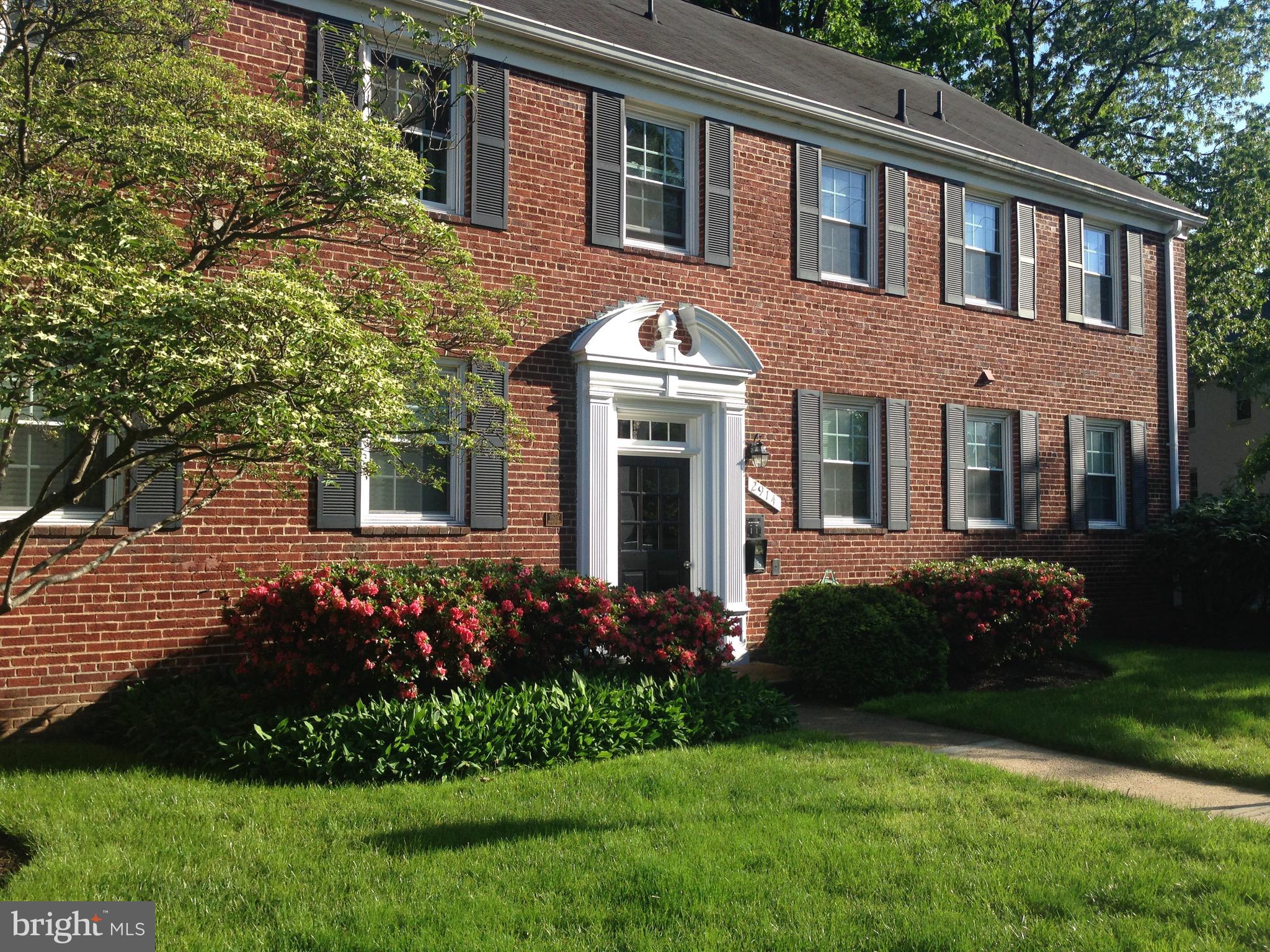 COMMONS OF ARLINGTON - Residential