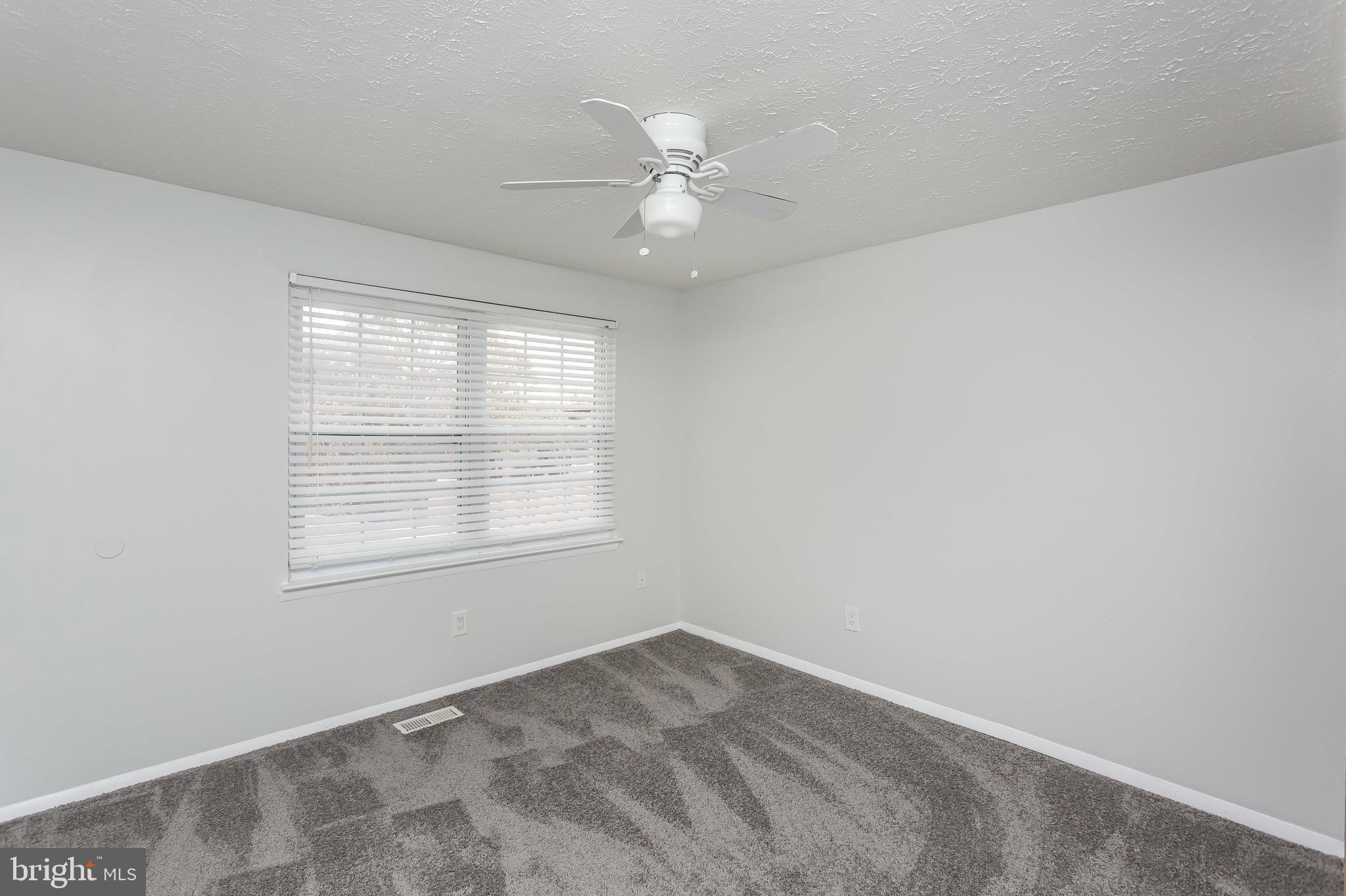 THE HIGHLANDS - Residential Lease