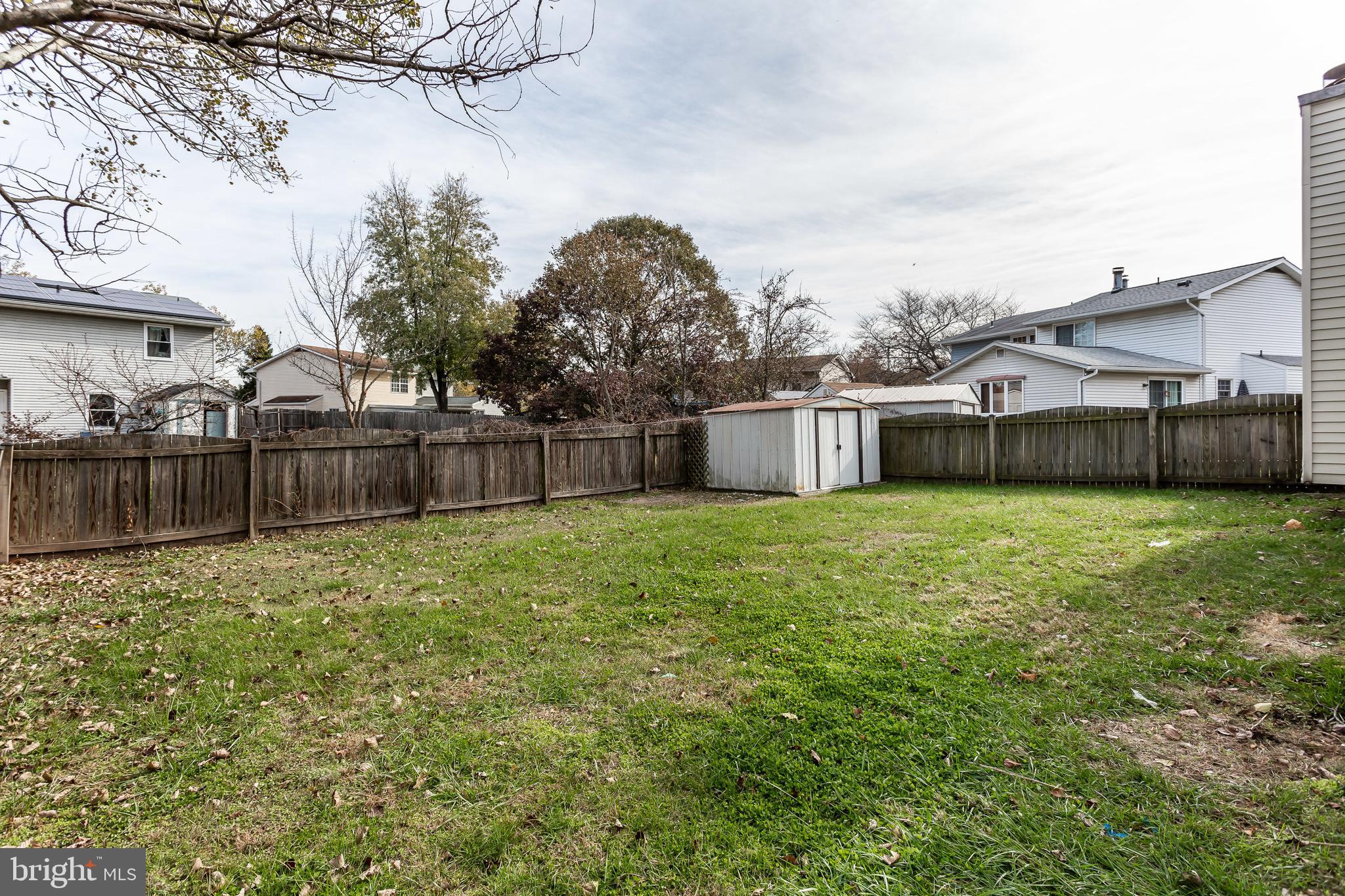 THE HIGHLANDS - Residential Lease