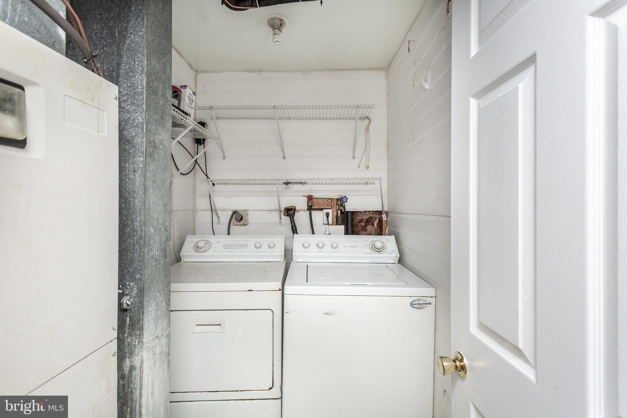 THE HIGHLANDS - Residential Lease