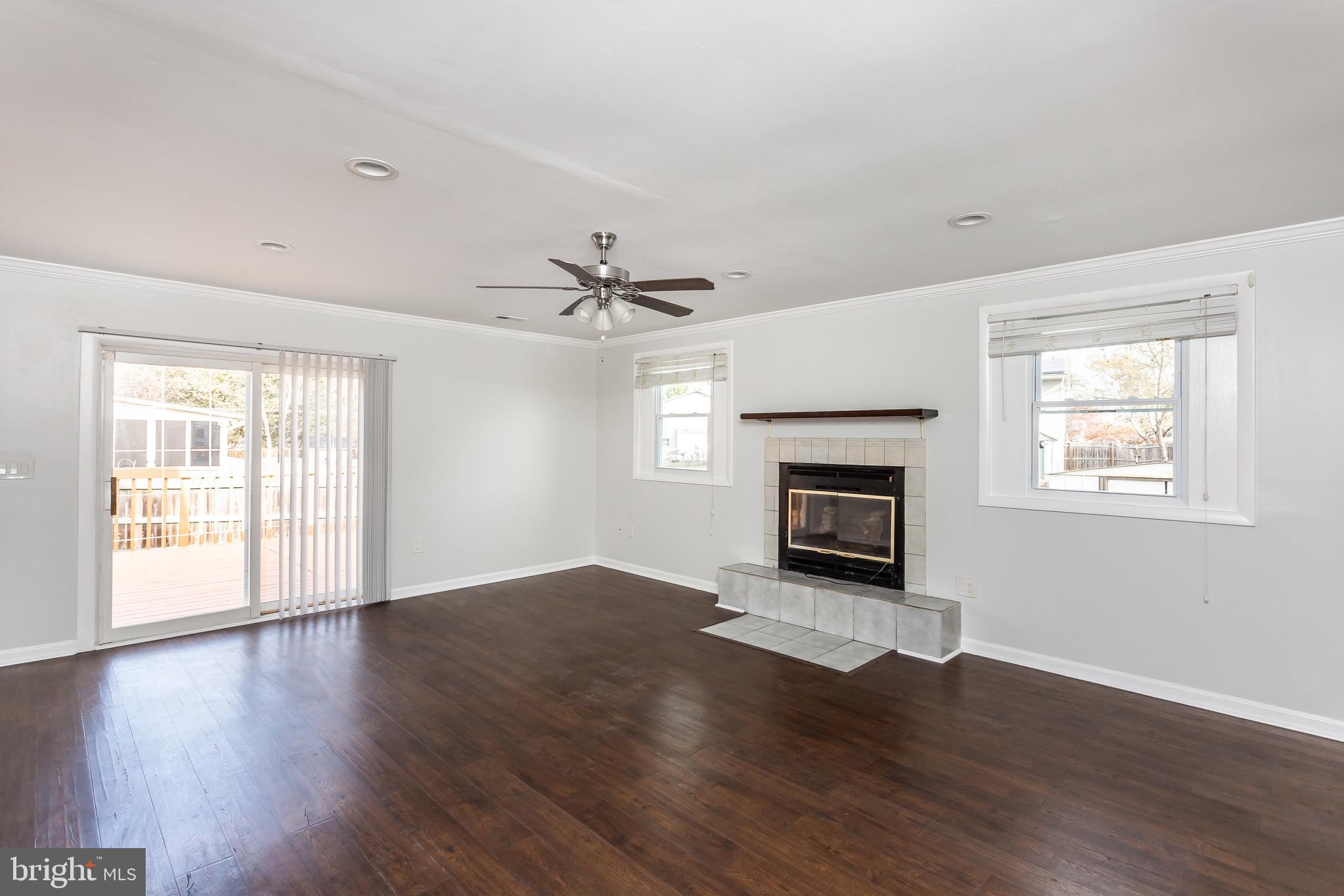 THE HIGHLANDS - Residential Lease