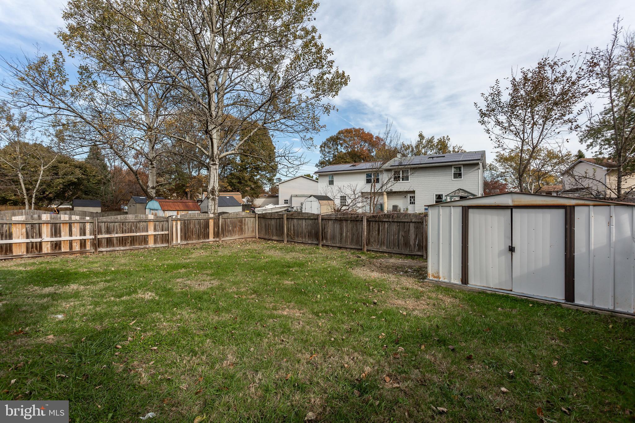 THE HIGHLANDS - Residential Lease