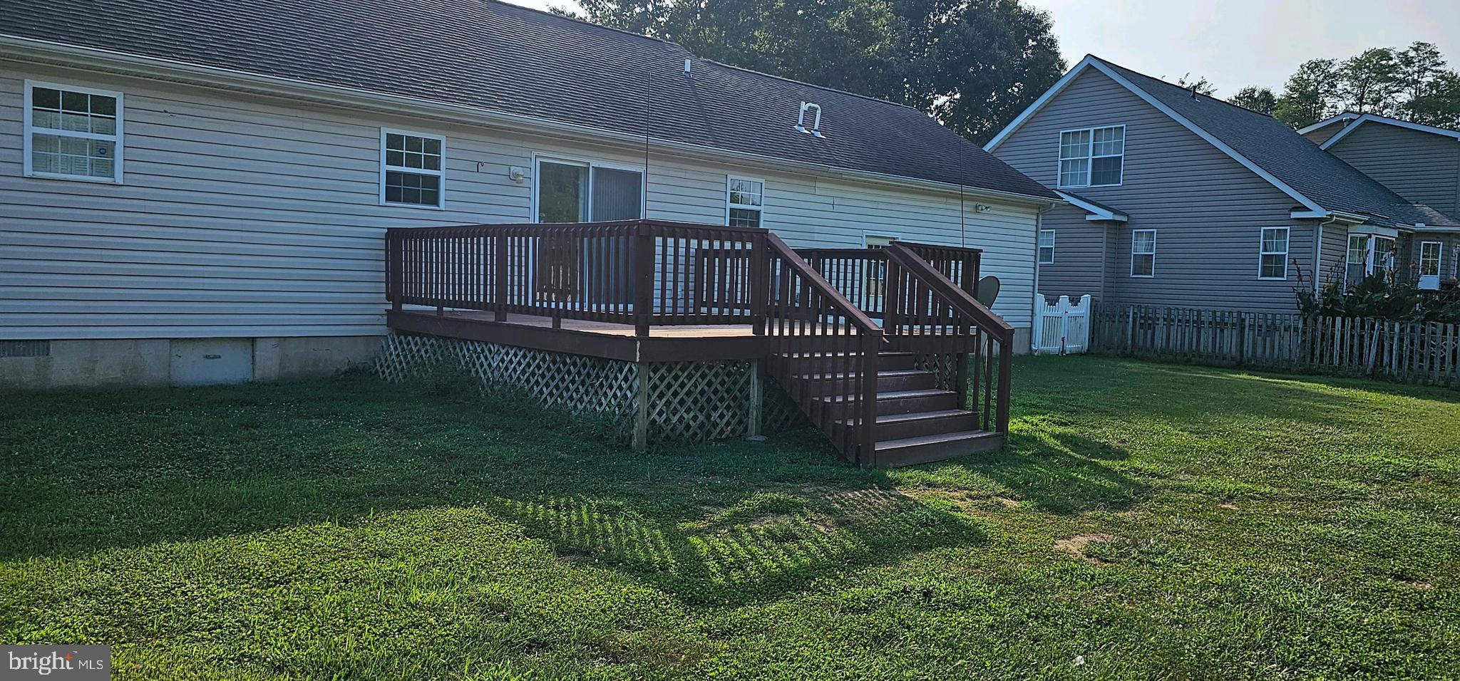 WAYLANDS - Residential