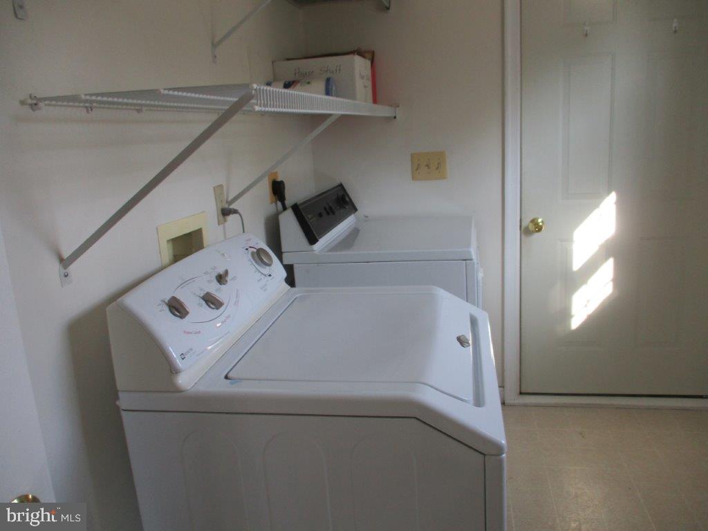 WAYLANDS - Residential