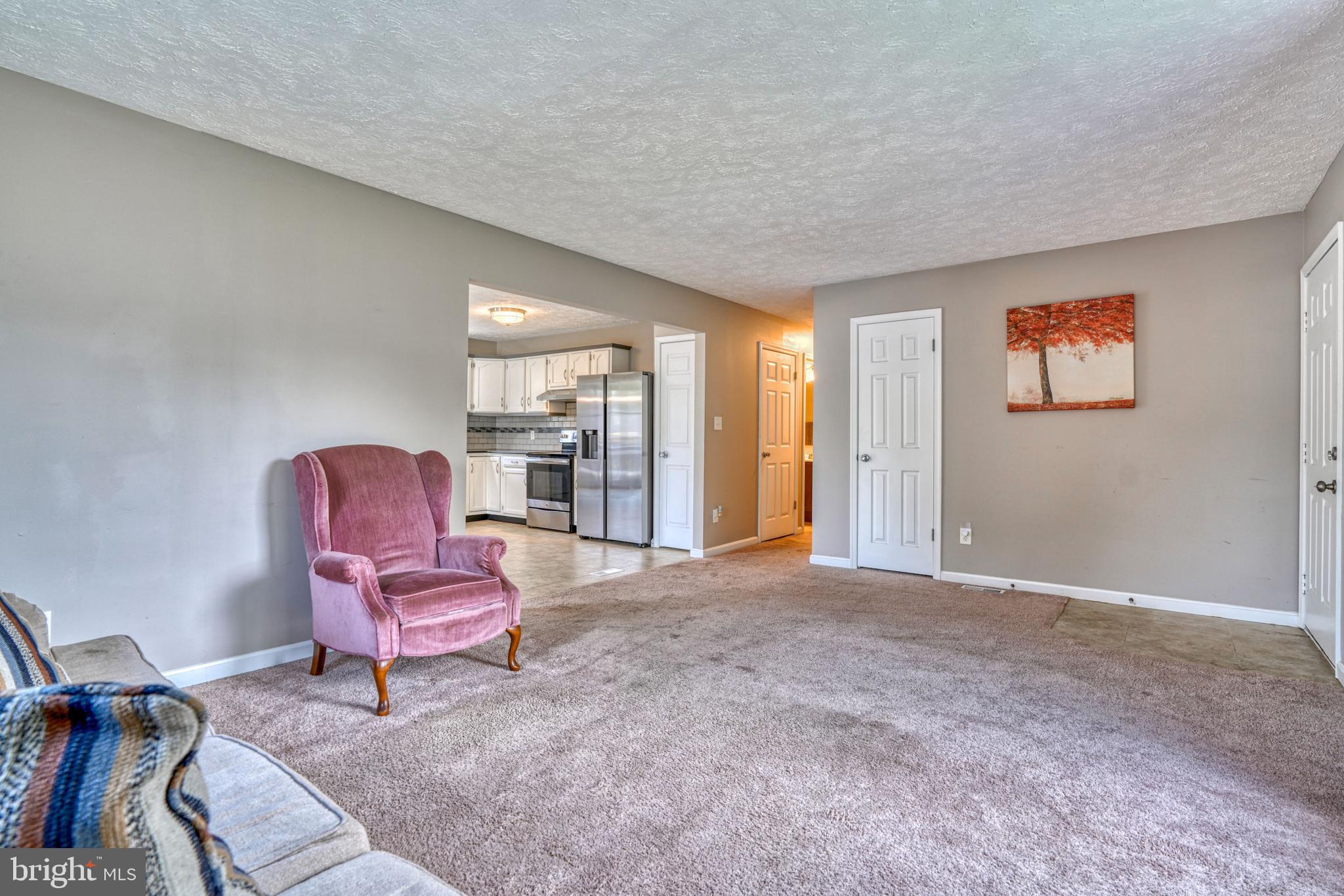 SPRING MEADOW - Residential