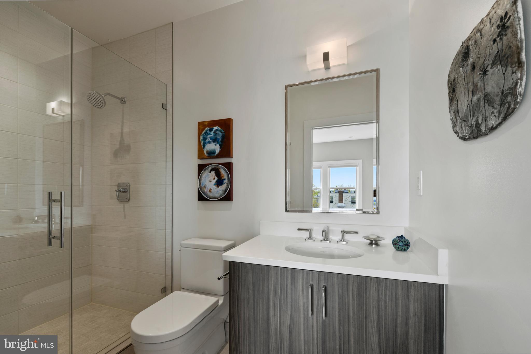 CAPITOL HILL - Residential