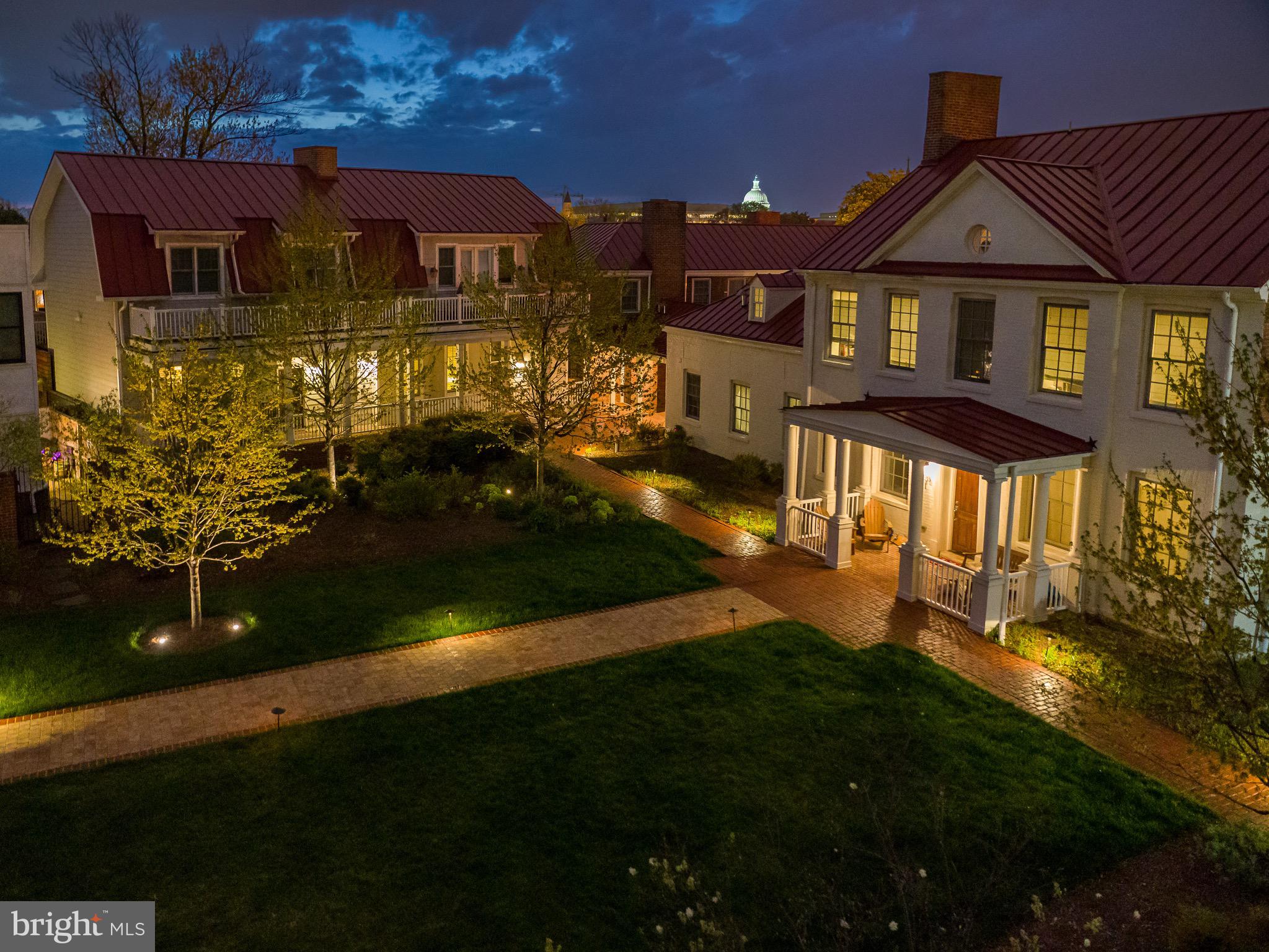 CAPITOL HILL - Residential