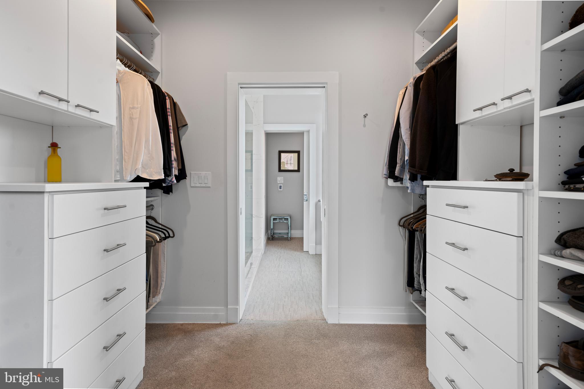 CAPITOL HILL - Residential