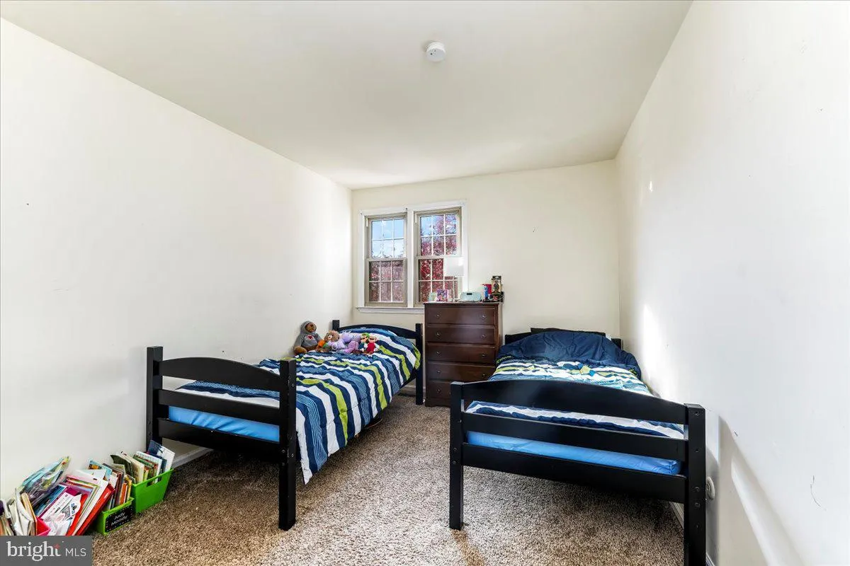 Media, Pennsylvania 19063, United States, 3 Bedrooms Bedrooms, ,4 BathroomsBathrooms,Residential,Contingent,28374