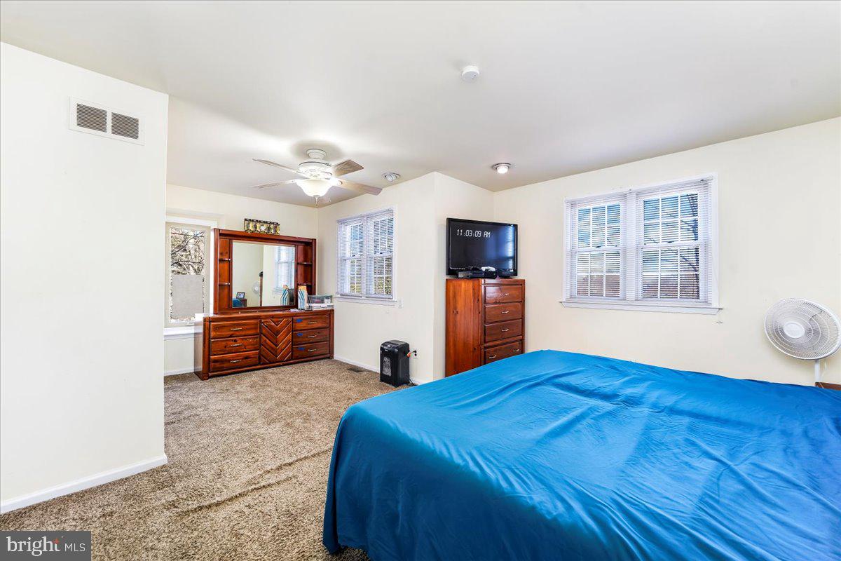 ROSE TREE WOODS - Residential