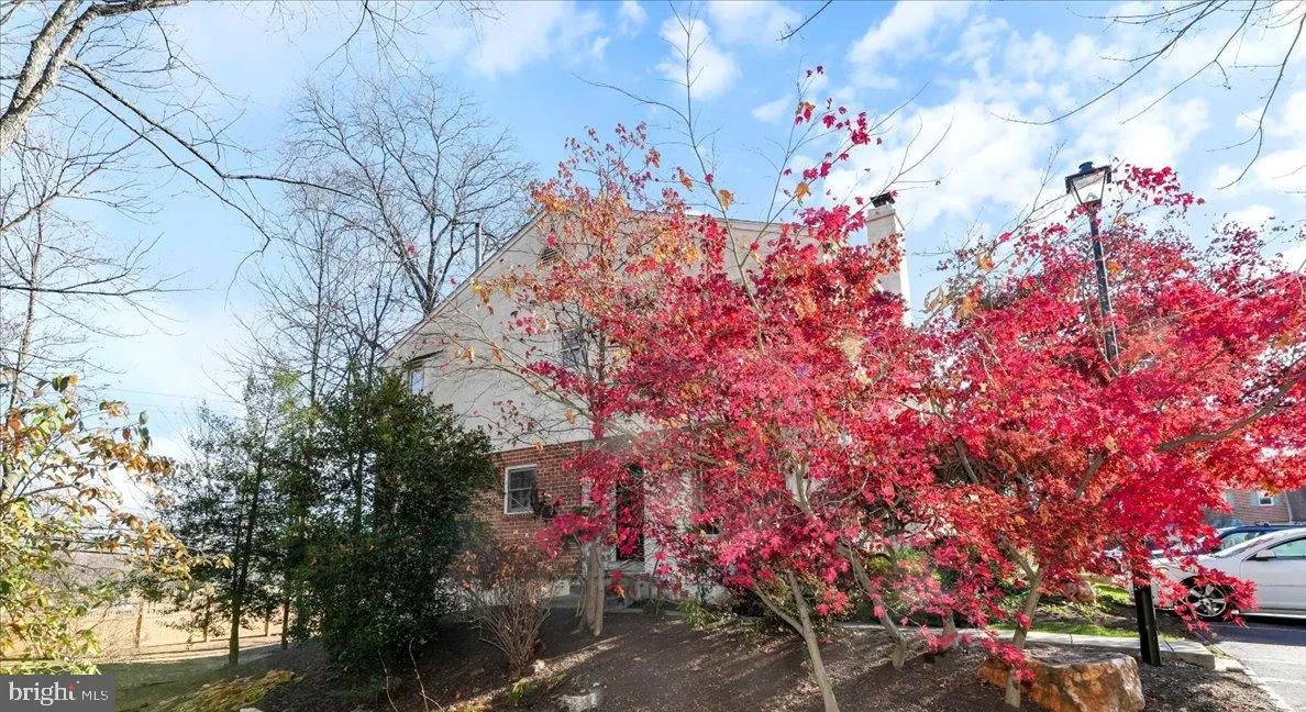 Media, Pennsylvania 19063, United States, 3 Bedrooms Bedrooms, ,4 BathroomsBathrooms,Residential,Contingent,28374