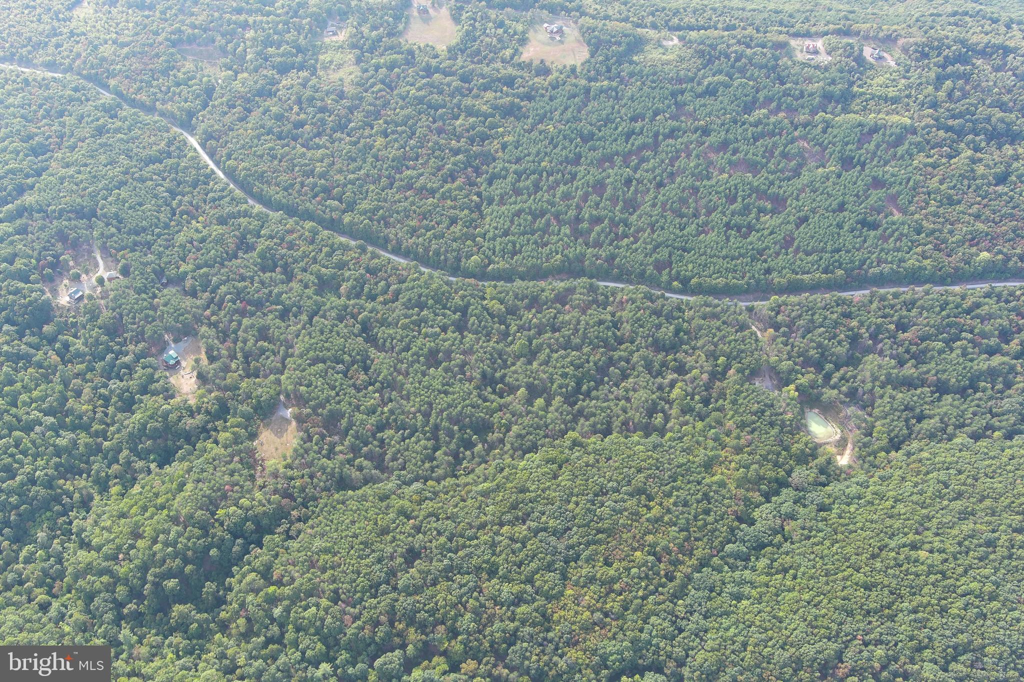 BLUFFS ON THE POTOMAC - Land