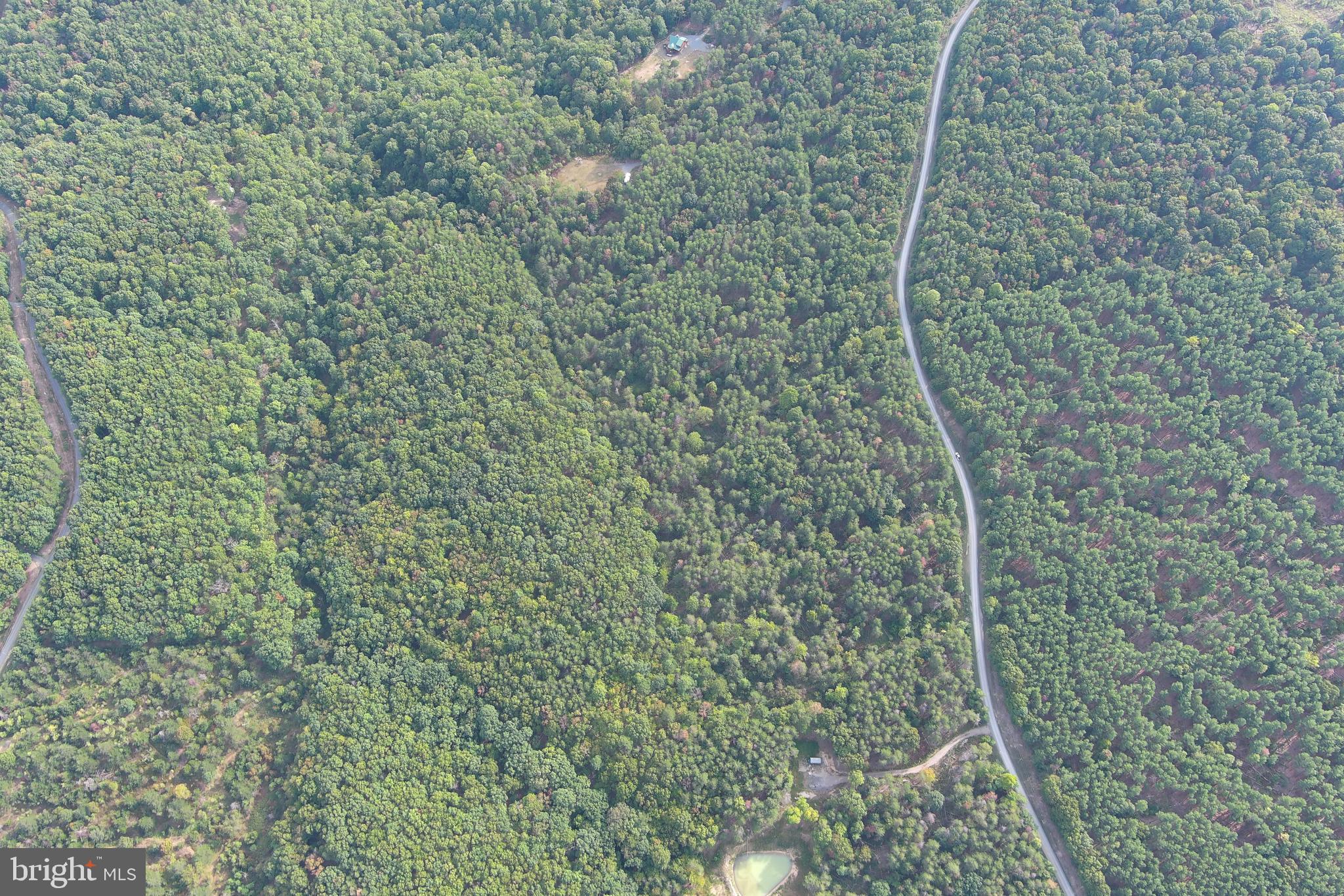 BLUFFS ON THE POTOMAC - Land