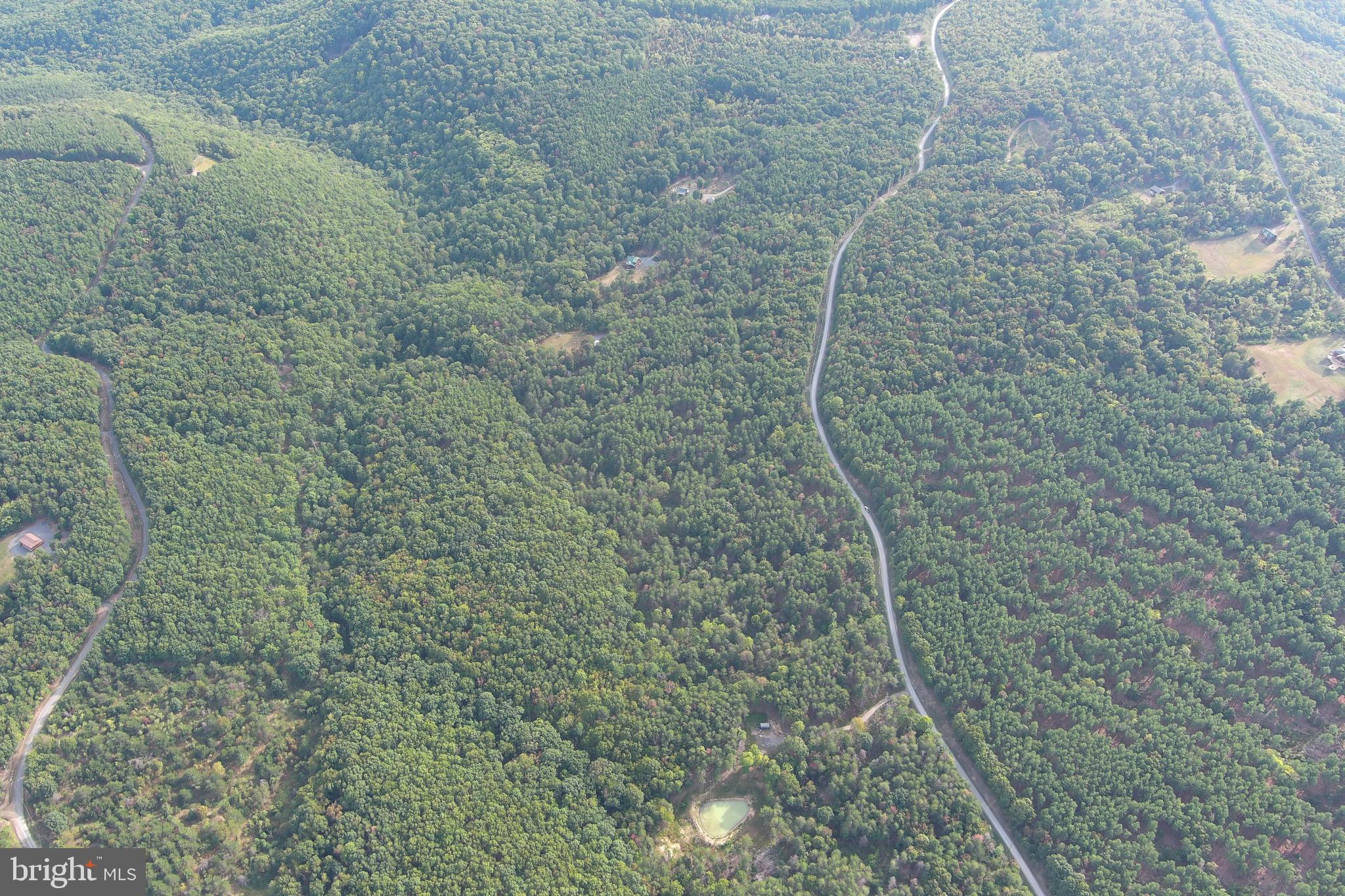 BLUFFS ON THE POTOMAC - Land