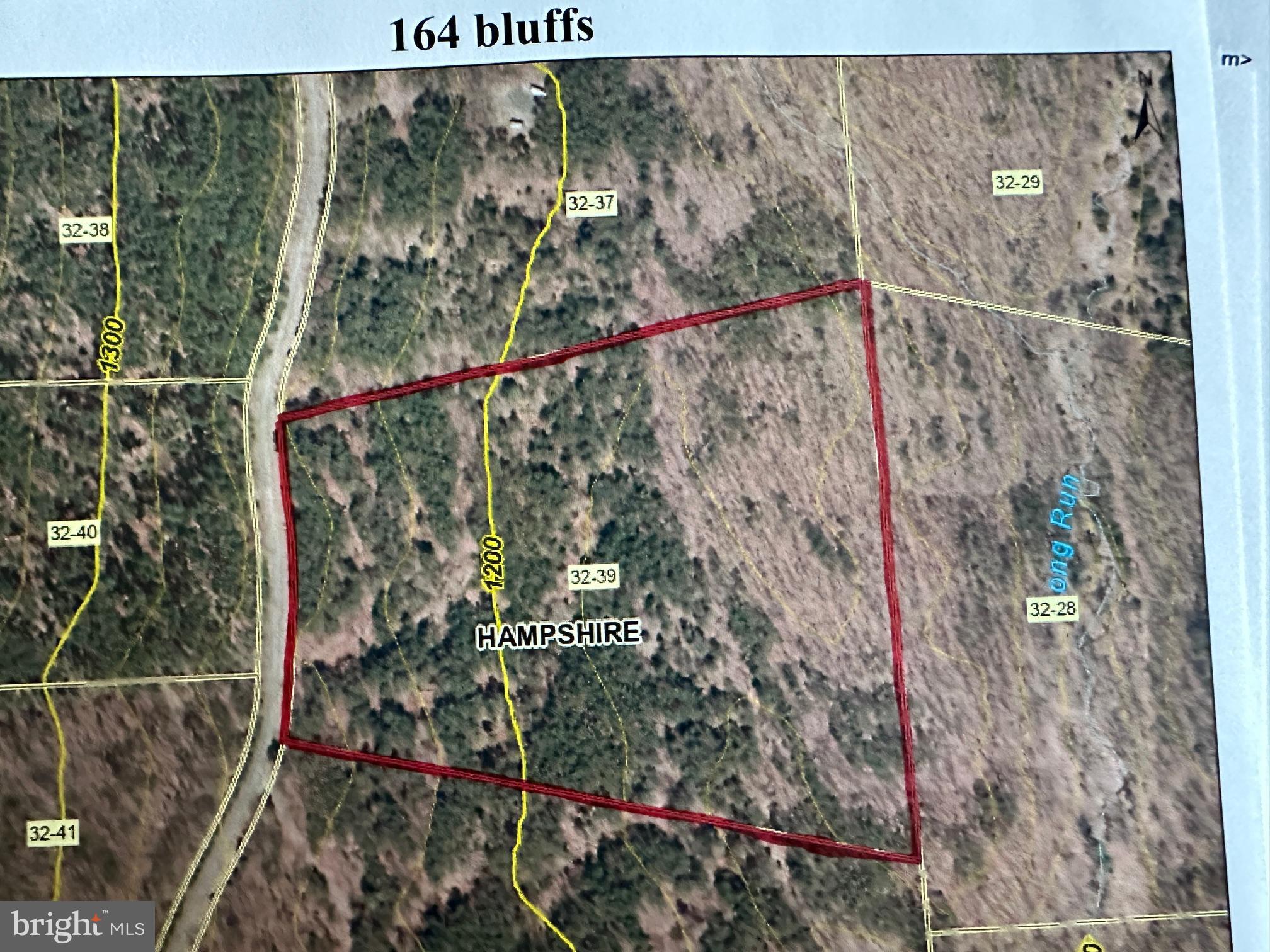 BLUFFS ON THE POTOMAC - Land