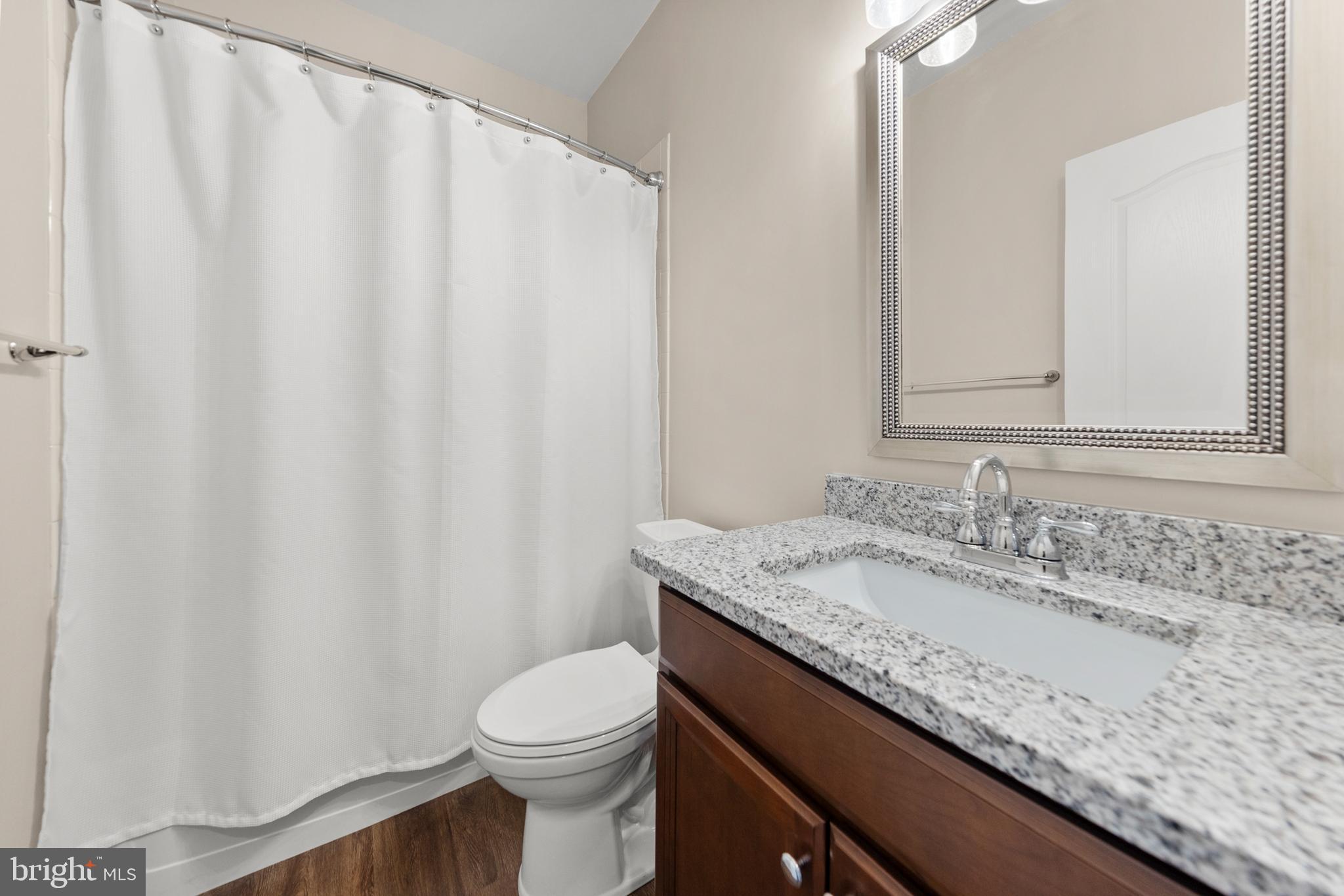 AUTUMN GLEN - Residential Lease