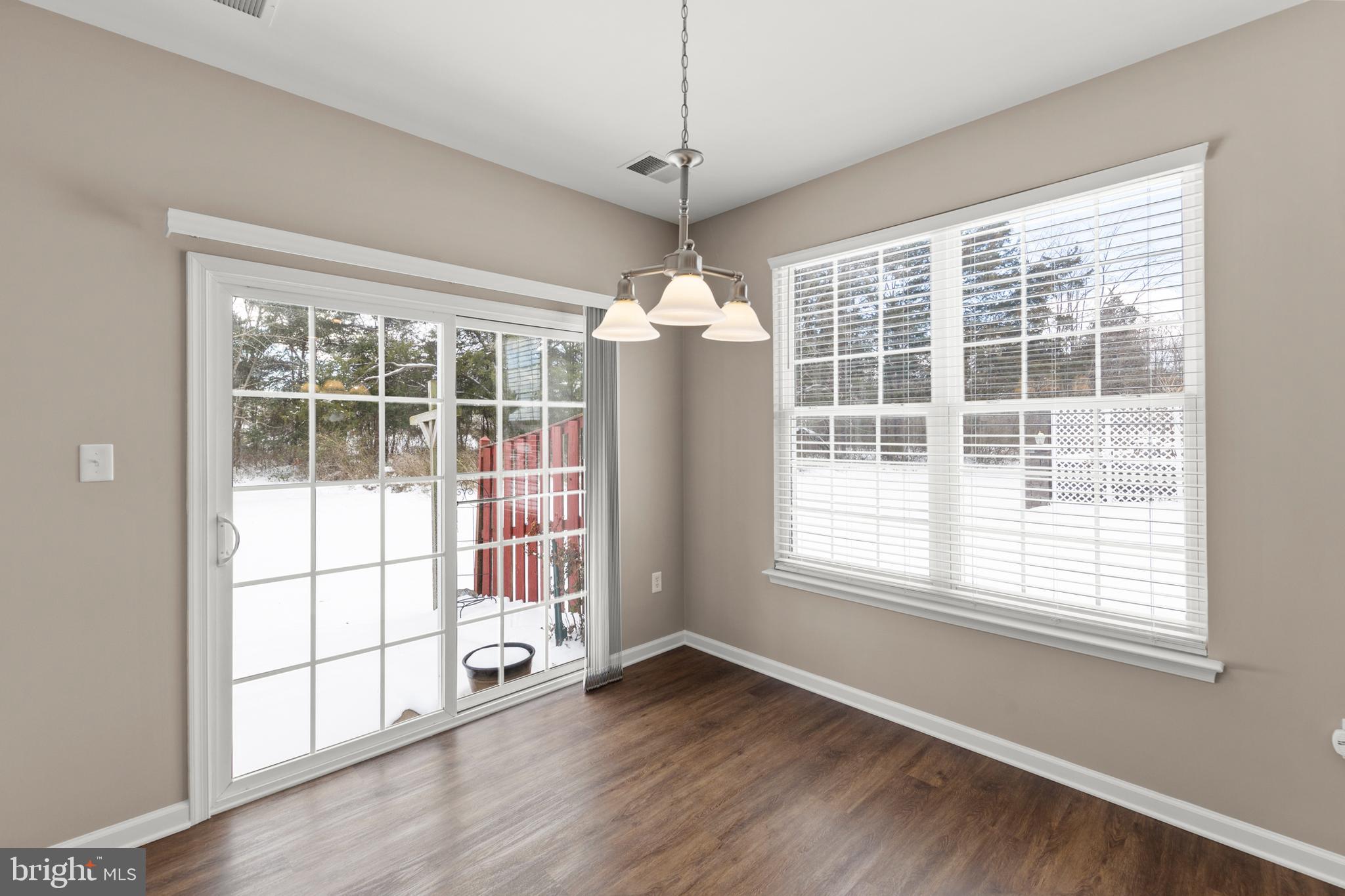 AUTUMN GLEN - Residential Lease