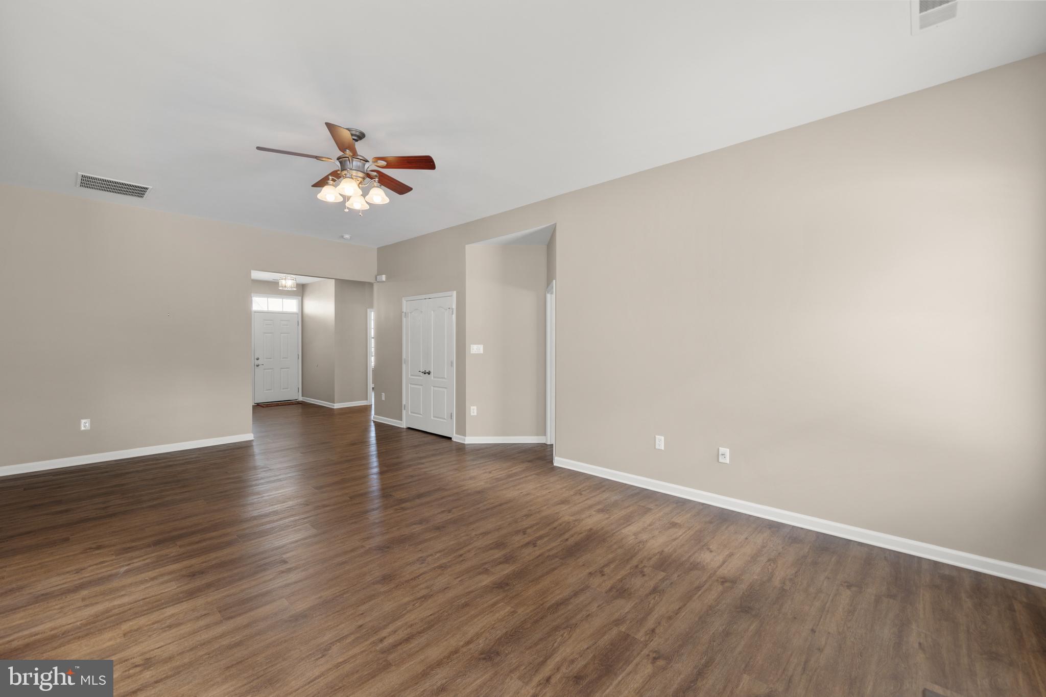 AUTUMN GLEN - Residential Lease