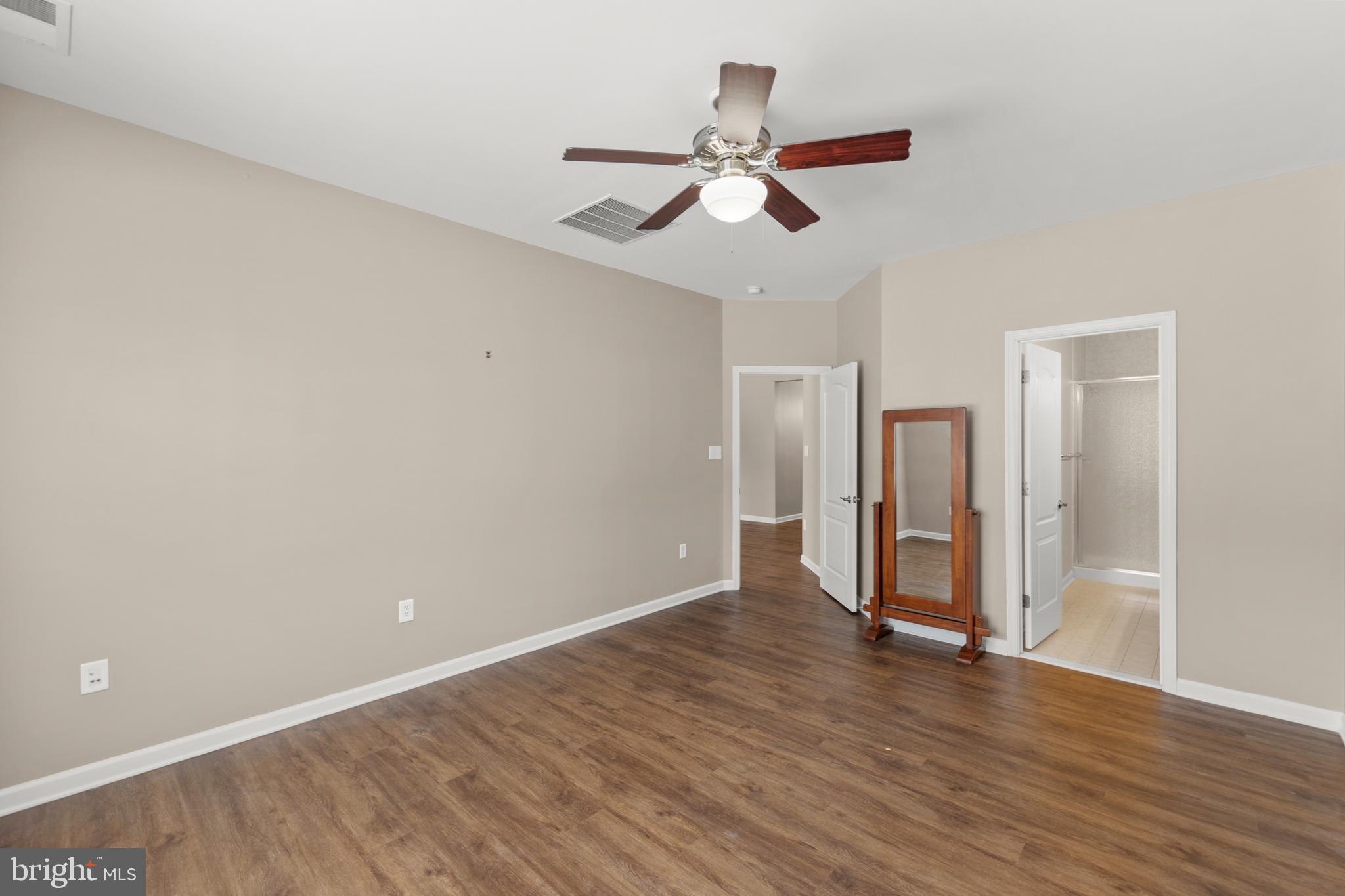 AUTUMN GLEN - Residential Lease