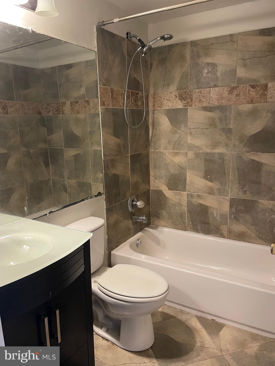 DOWNTOWN FREDERICK - Residential Lease