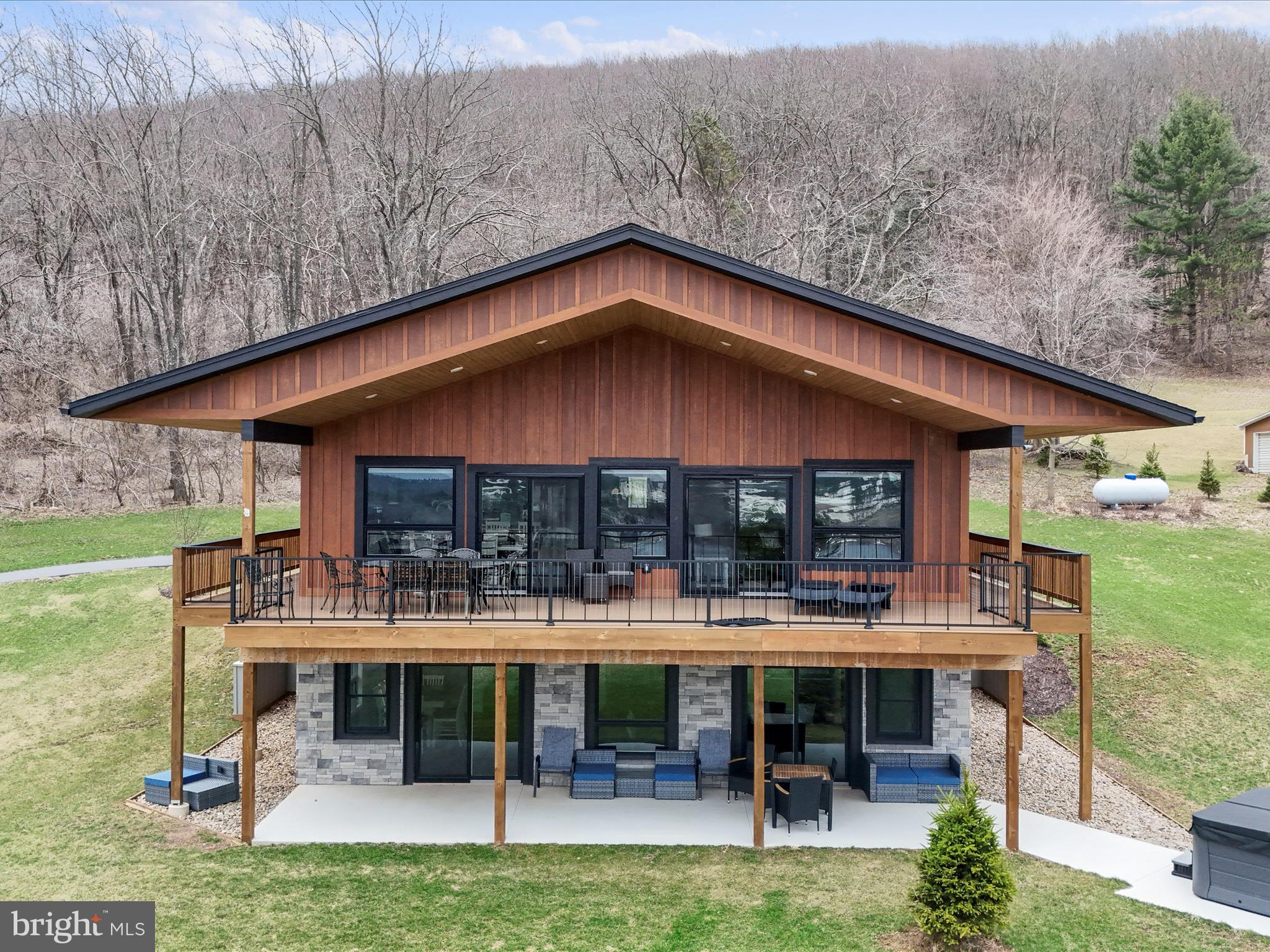 215 FAIRGATE ROAD