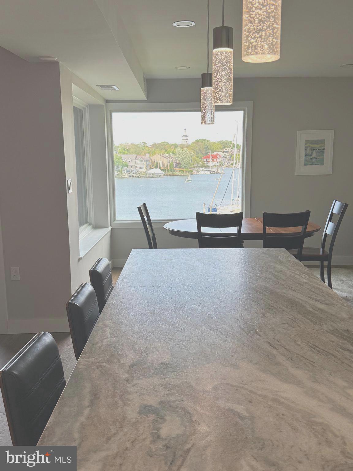 PRESIDENT POINT - Residential Lease