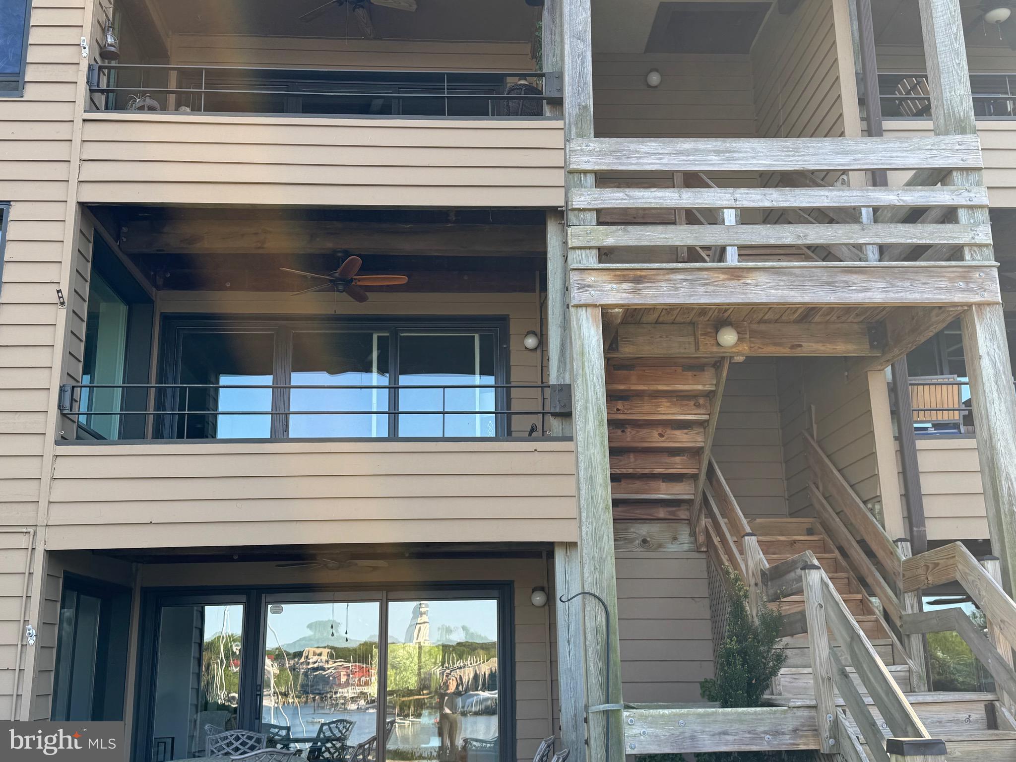 PRESIDENT POINT - Residential Lease