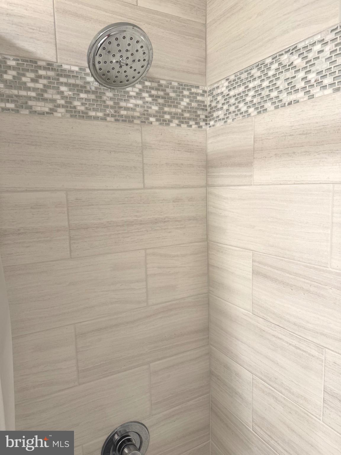 PRESIDENT POINT - Residential Lease