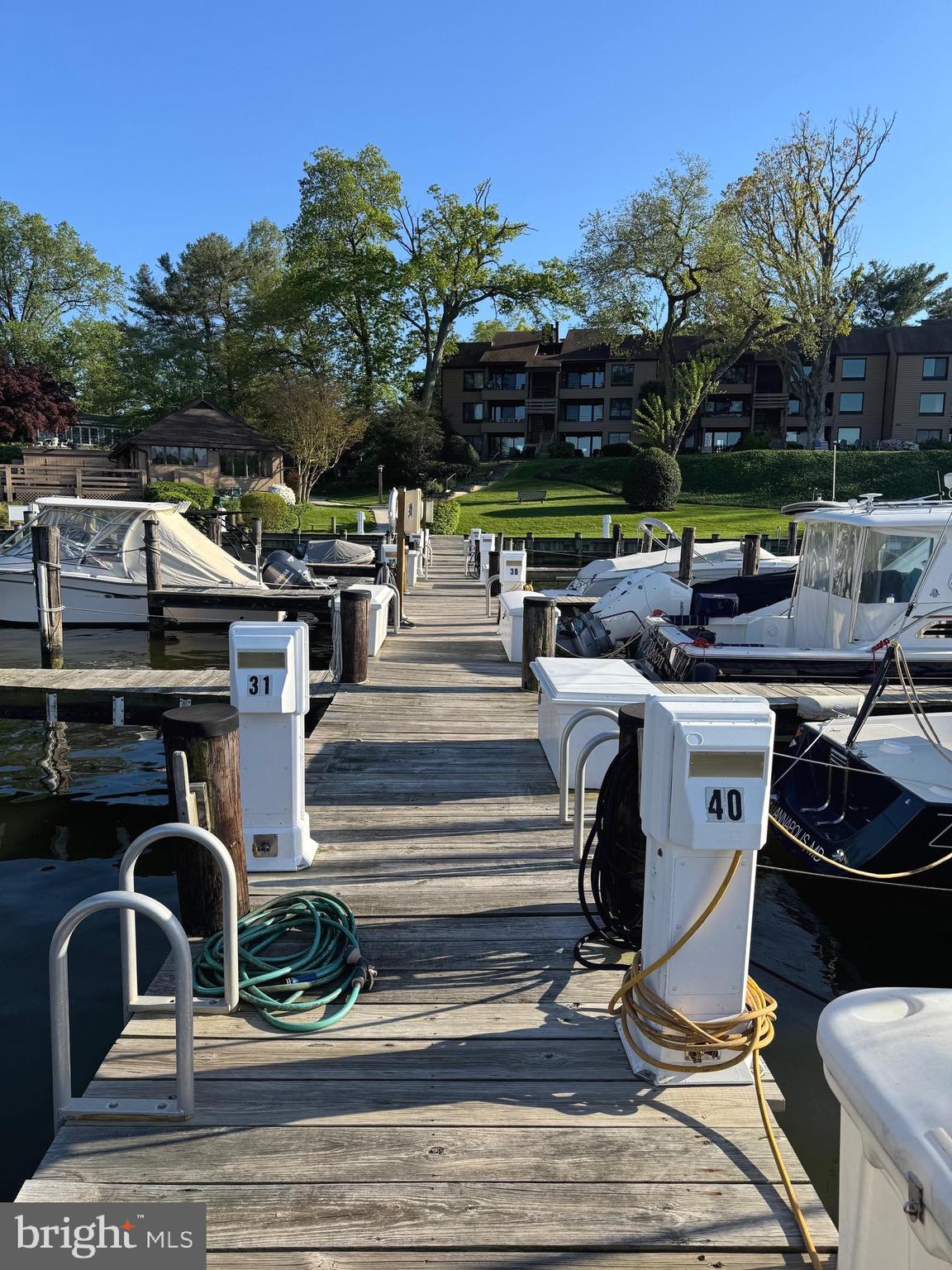 PRESIDENT POINT - Residential Lease