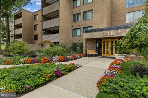 4 Candlemaker Court Unit 201, Baltimore, MD 21208 - #: MDBC2174590