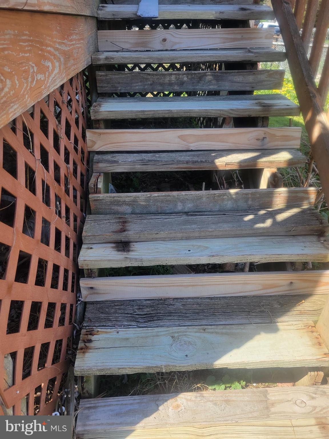 HAWTHORNE - Residential