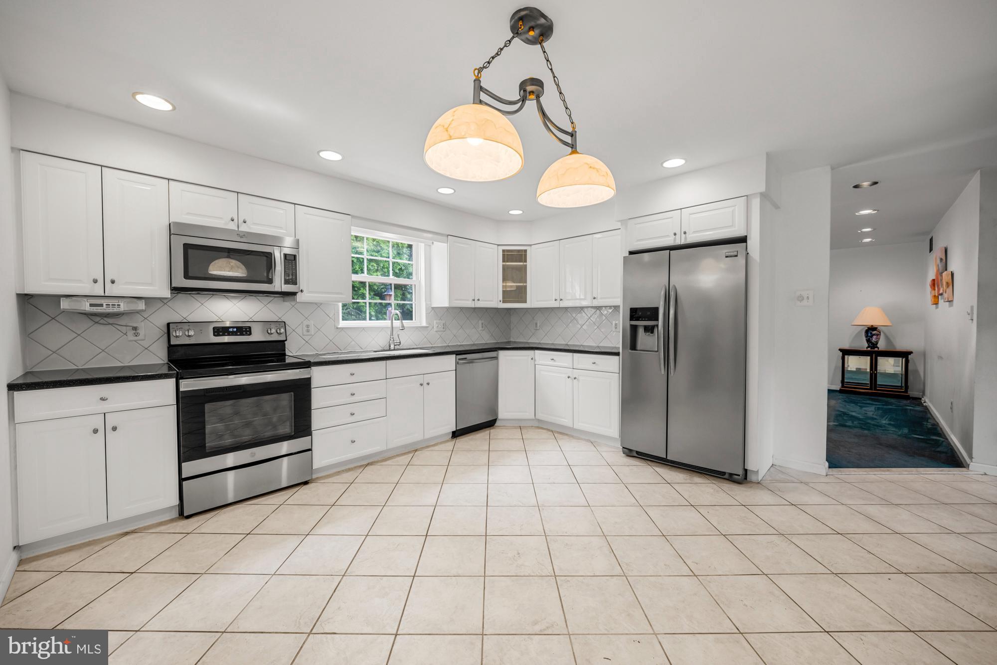 1 CARRIAGE WAY