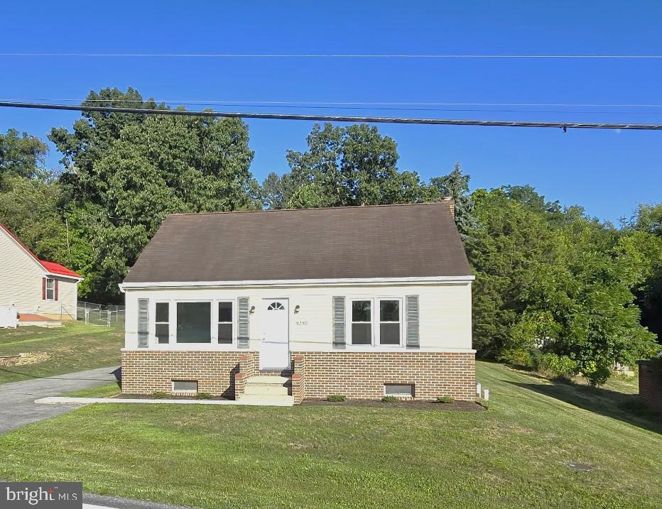9258 TOMSTOWN ROAD