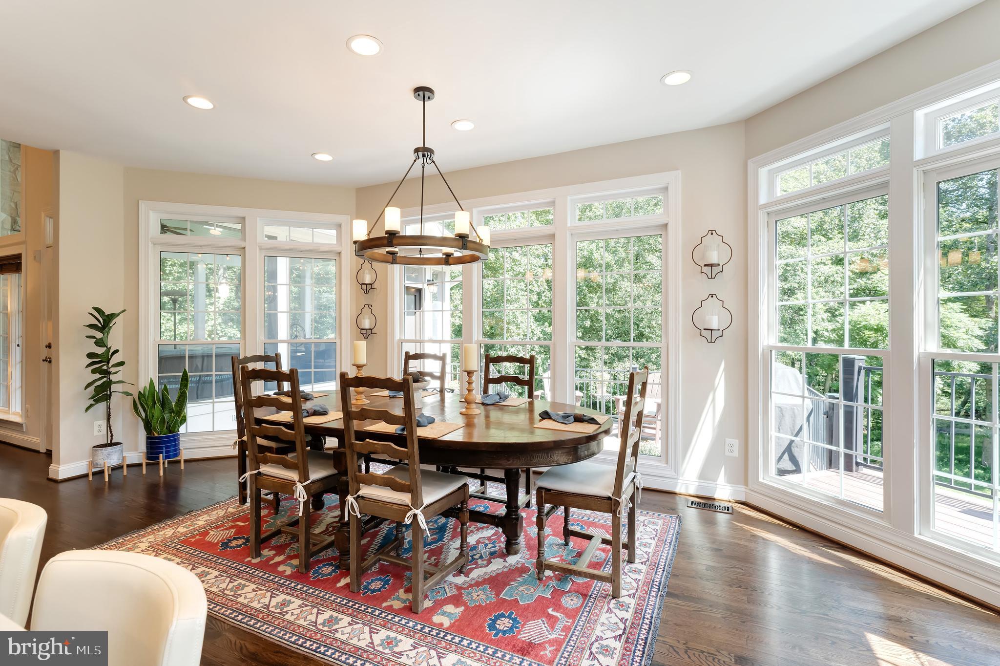 WOODLAND ESTATES - Residential