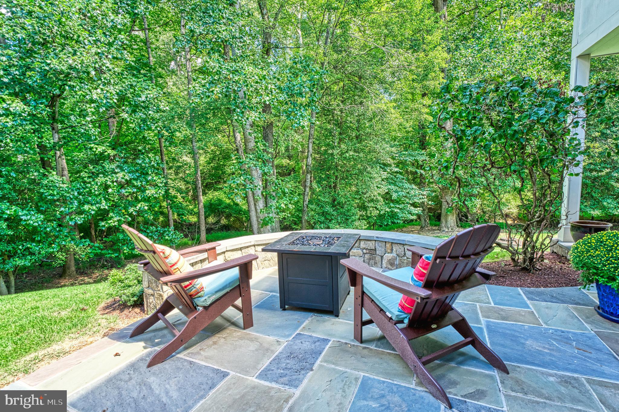 WOODLAND ESTATES - Residential