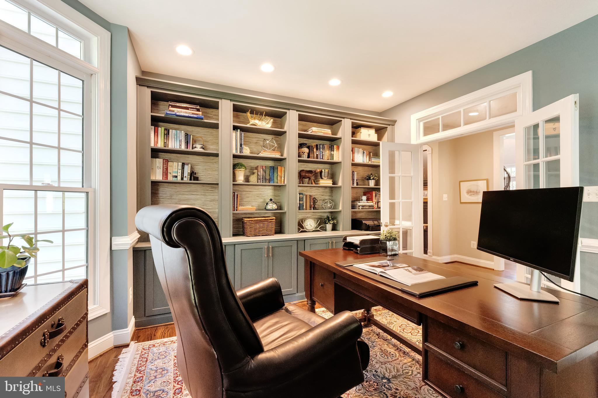 WOODLAND ESTATES - Residential