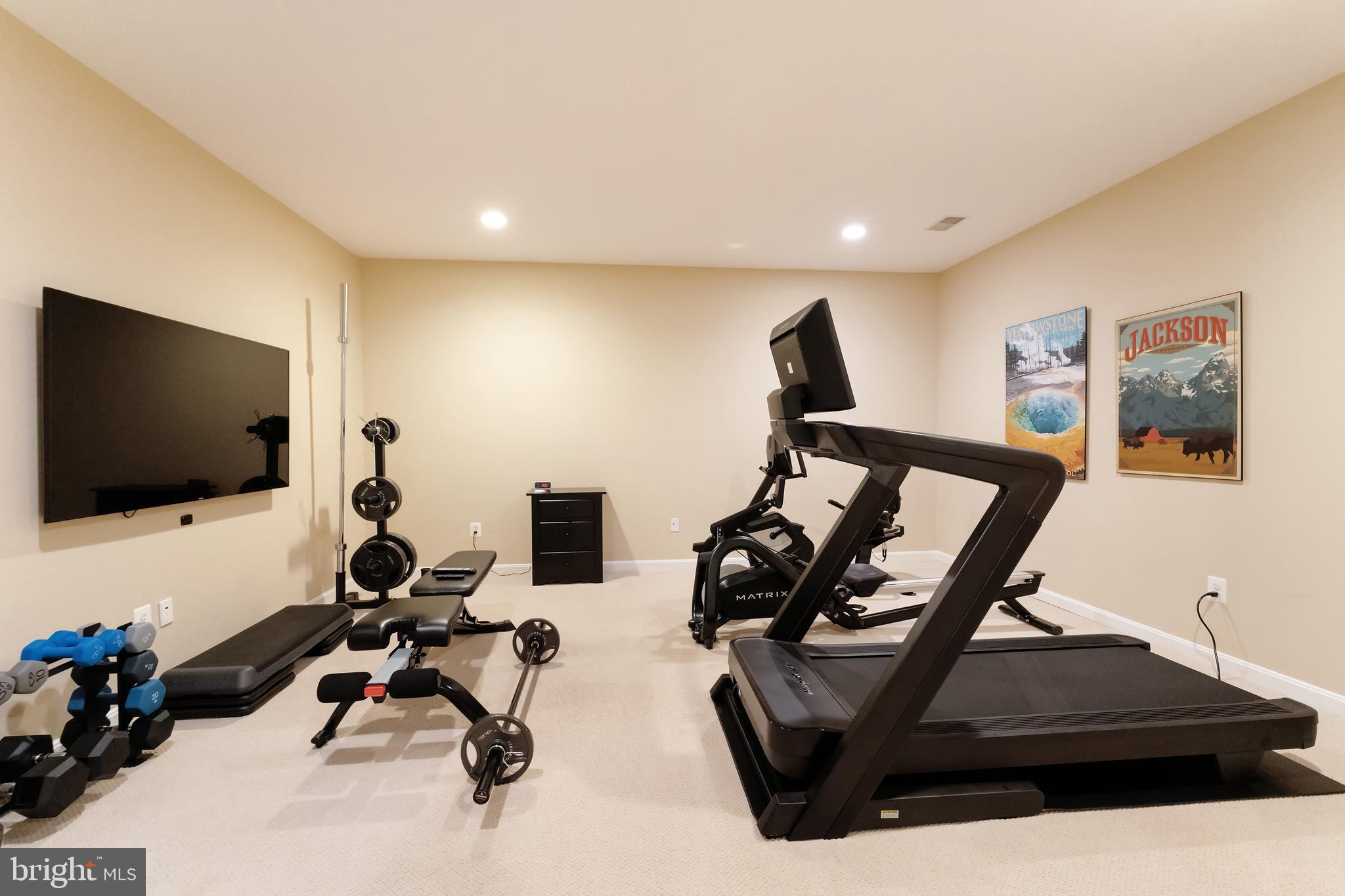 WOODLAND ESTATES - Residential