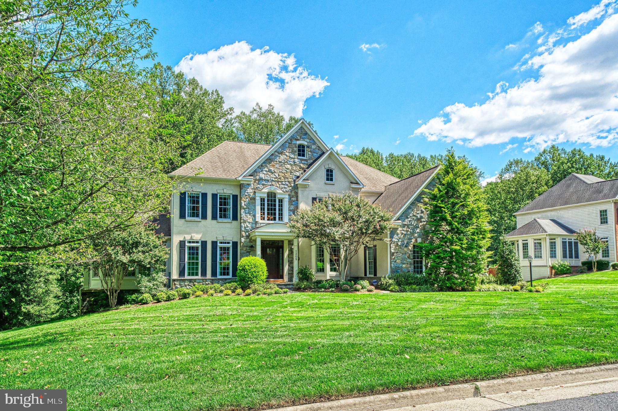 WOODLAND ESTATES - Residential