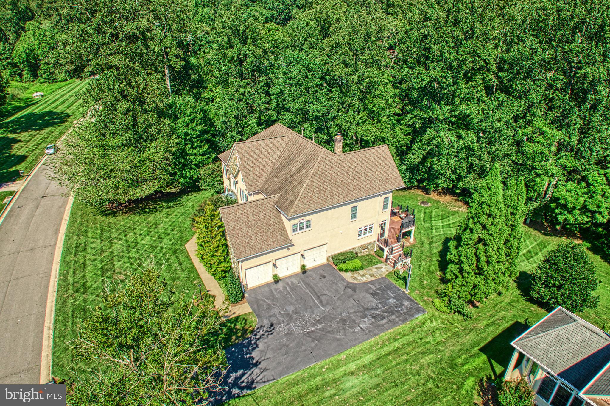 WOODLAND ESTATES - Residential