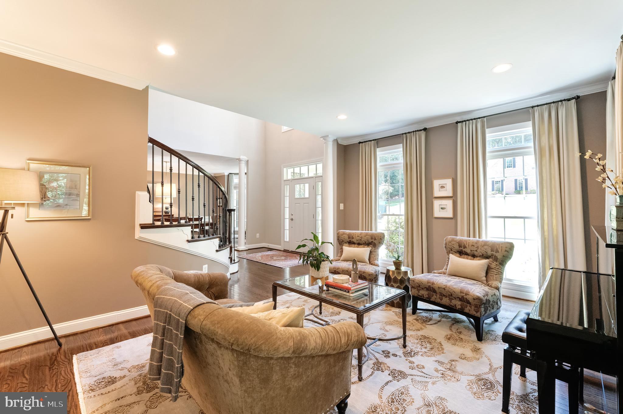 WOODLAND ESTATES - Residential